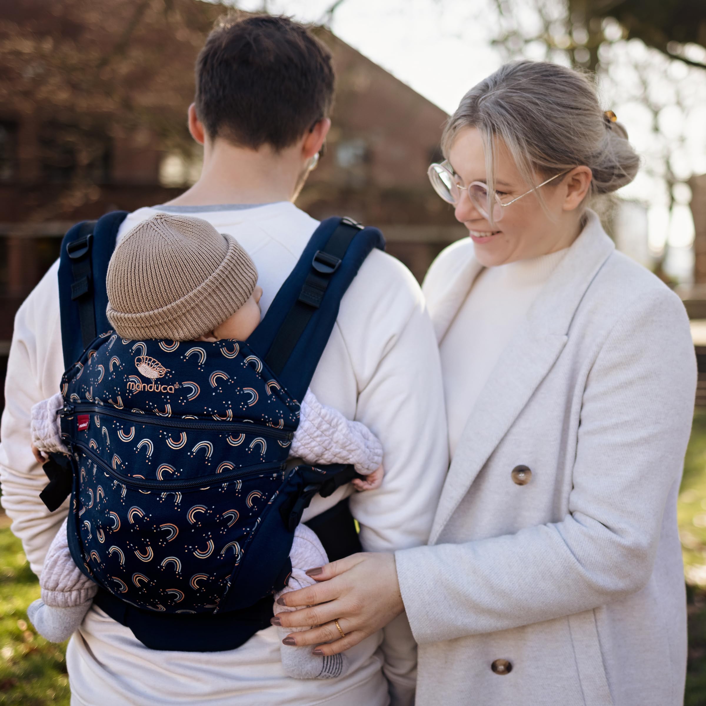 Manduca XT Baby Carrier Adjustable Seat Organic Cotton Newborn to Toddler 3 Carrying Options Rainbow Night