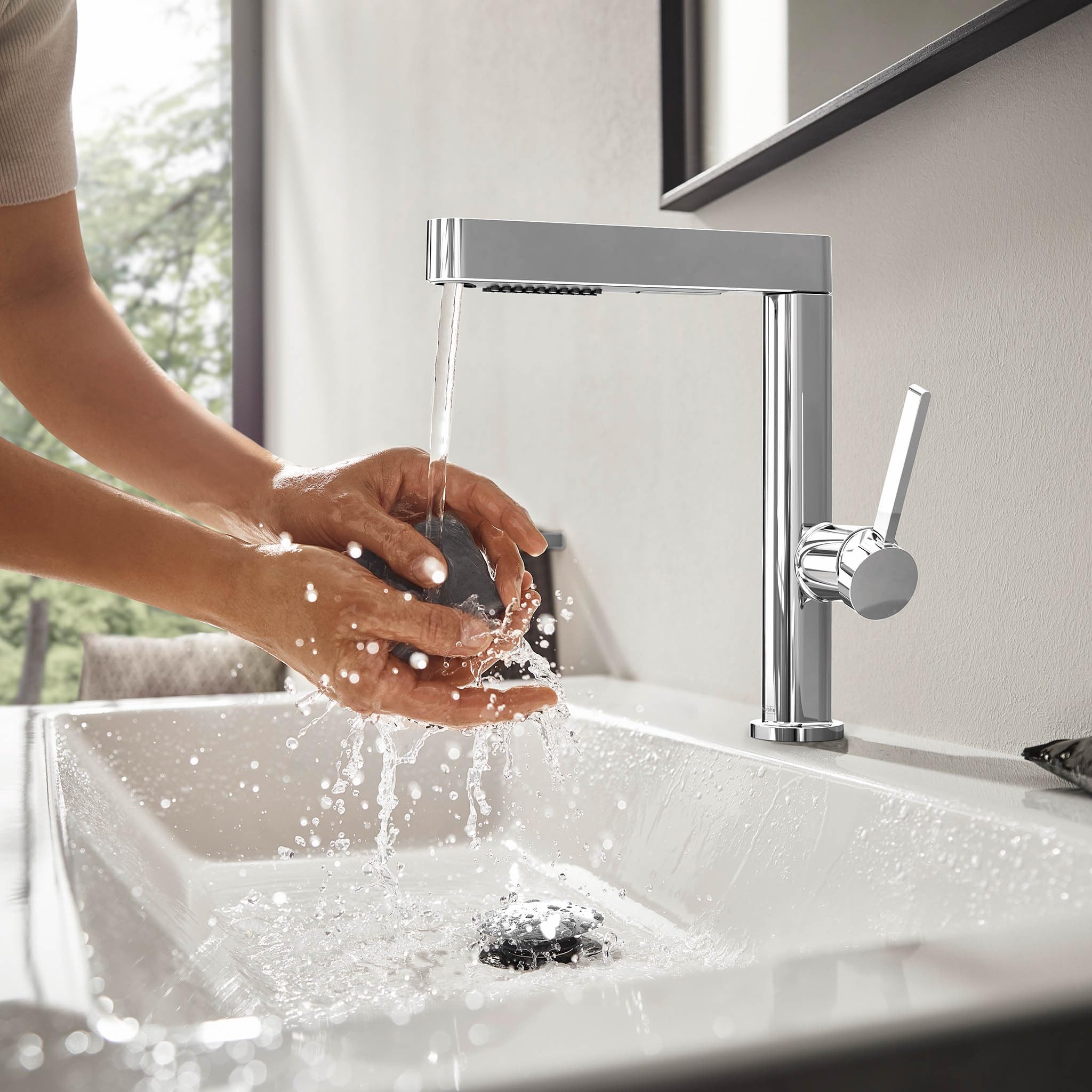 hansgrohe Finoris - Mitigeur de lavabo avec vidage Push-Open, avec douchette extractible, Robinet de salle de bain avec hauteur sous bec 229 mm, économie d'eau (EcoSmart), Chromé, 76063000