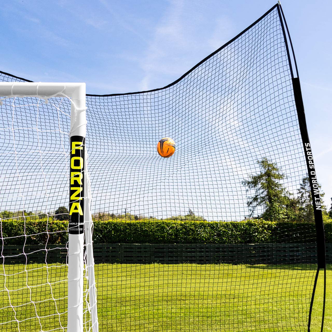 FORZA Pop-Up Stop that Ball™ – 3 m Hoch Ballstoppsystem | Tragetasche und Bodenankern enthalten | 3 m – 15 m Größe erhältlich | Ballstoppnetz für den Garten