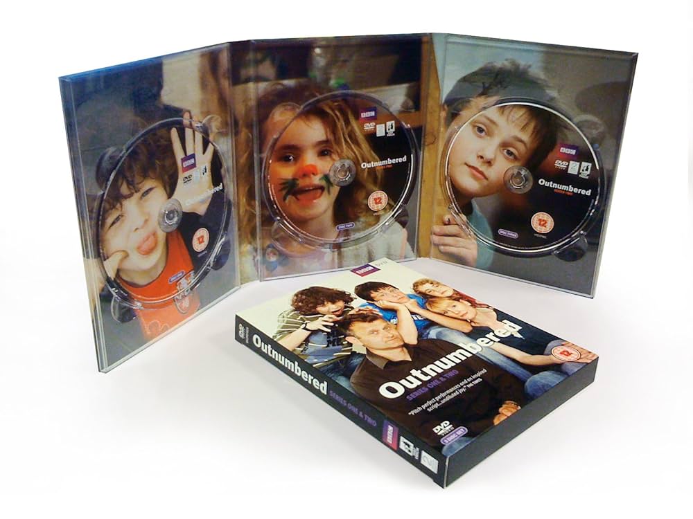 TVドラマ Outnumbered The Complete Collection DVD Amazon.com: Outnumbered - (Complete Series 1-5) 10-DVD Set