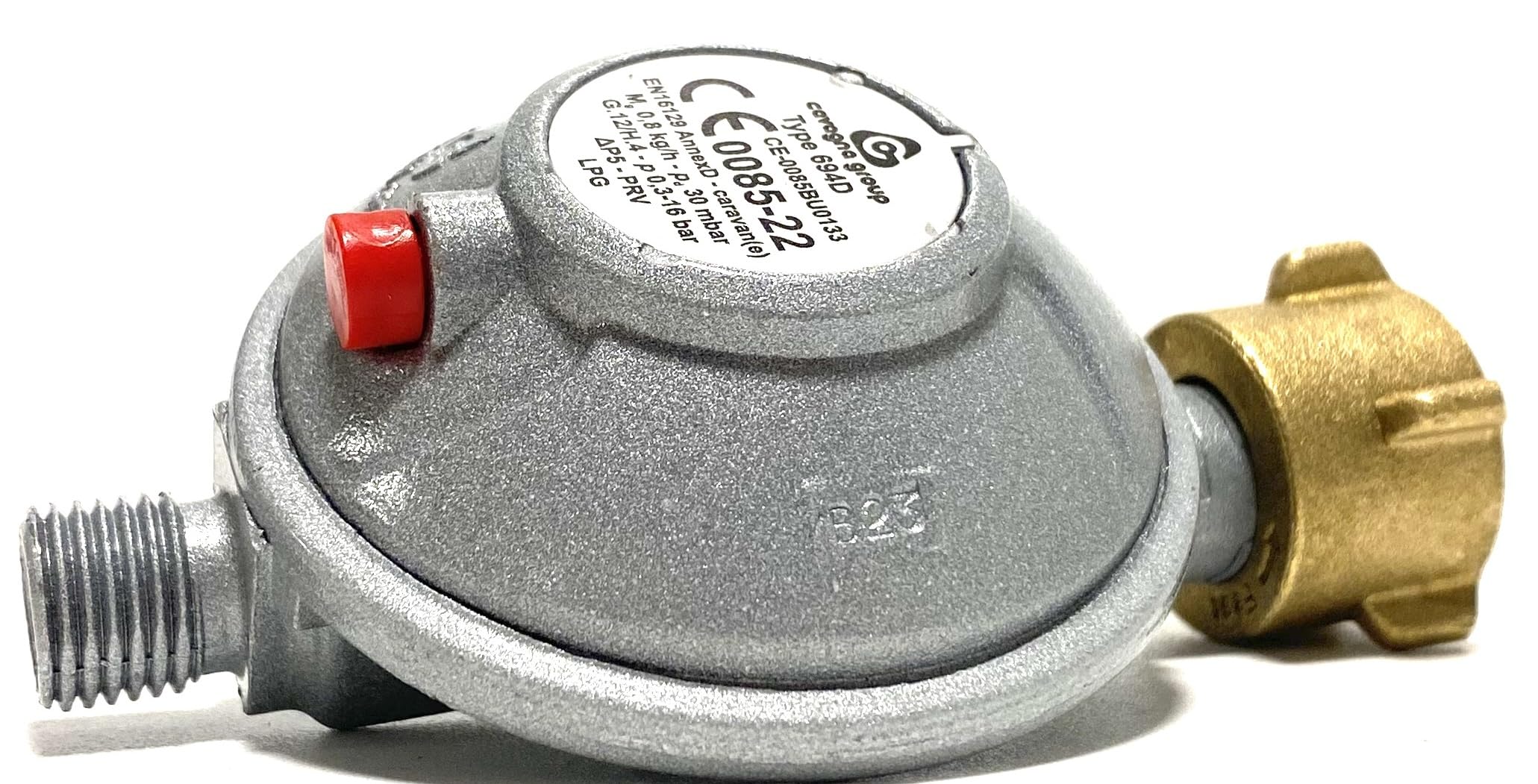 Gasregler Caravan Fahrzeugregler 30 mbar mit Schlauch 8mm und Adapter auf 10 mm