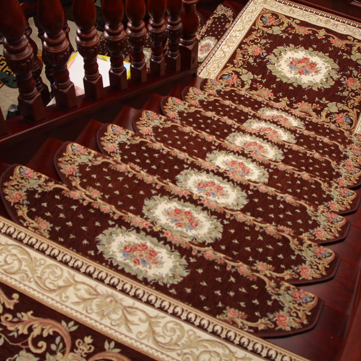 KEYAMA Acrylic Indoor Floral Bullnose Stair Treads Non-Slip Stair Carpet Treads 9" W x 30" L Brown 059