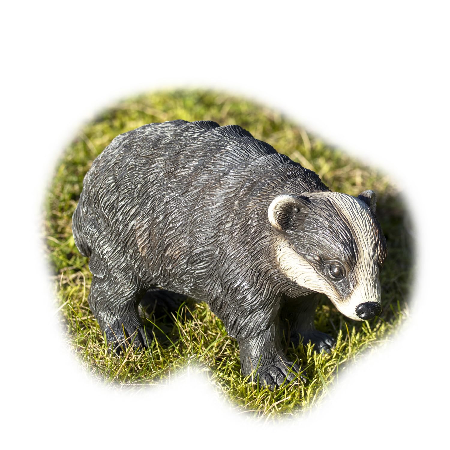 Darthome Brown Badger Cub Garden Ornament - Realistic Resin Woodland Animal Statue, Wildlife Outdoor Decoration 21X11x8cm