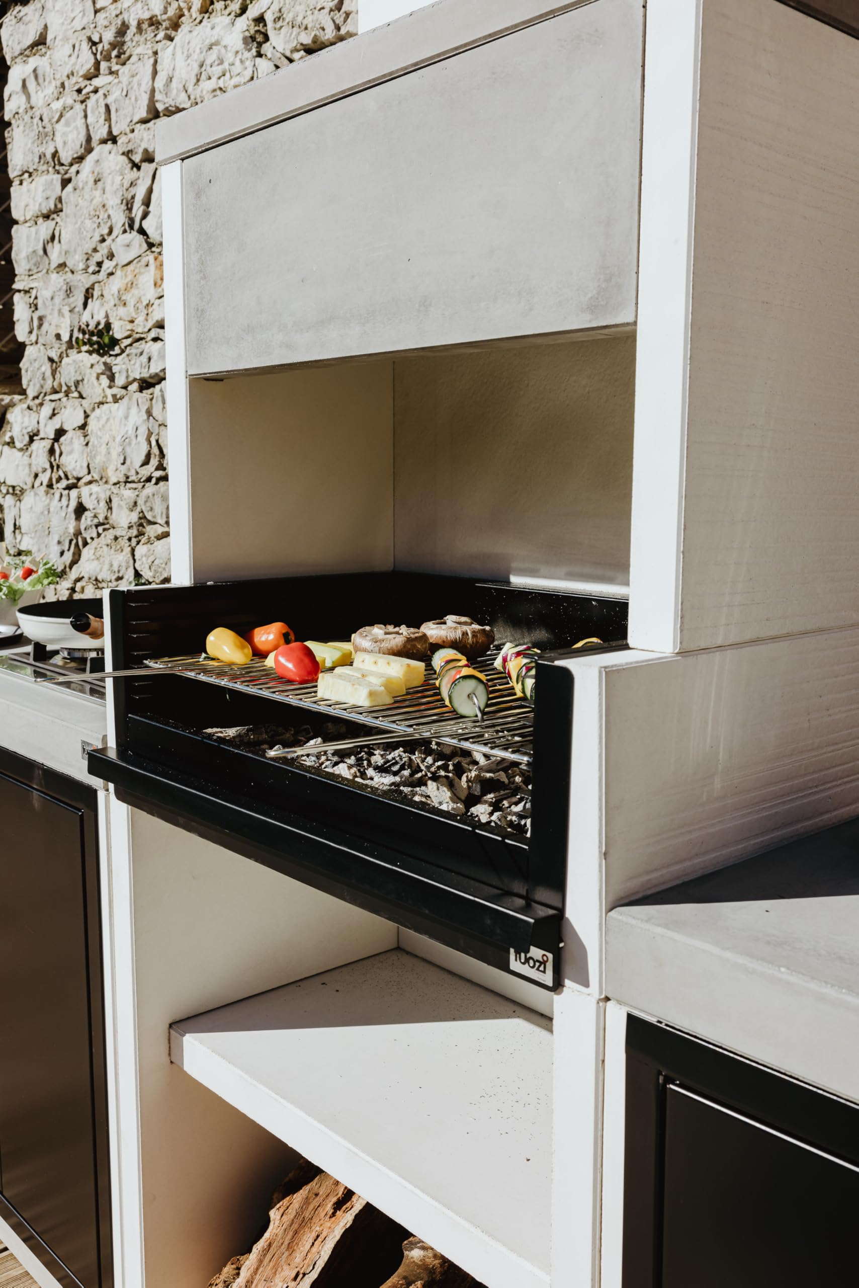 TUOZI - PACK 4 PLAN – COCINA DE EXTERIOR PLAN 1 PLUS FULL – Barbacoa Modular con Parrilla de Acero Inoxidable, Fregadero y Cocina a Gas (266 x 47 x 192 cm)