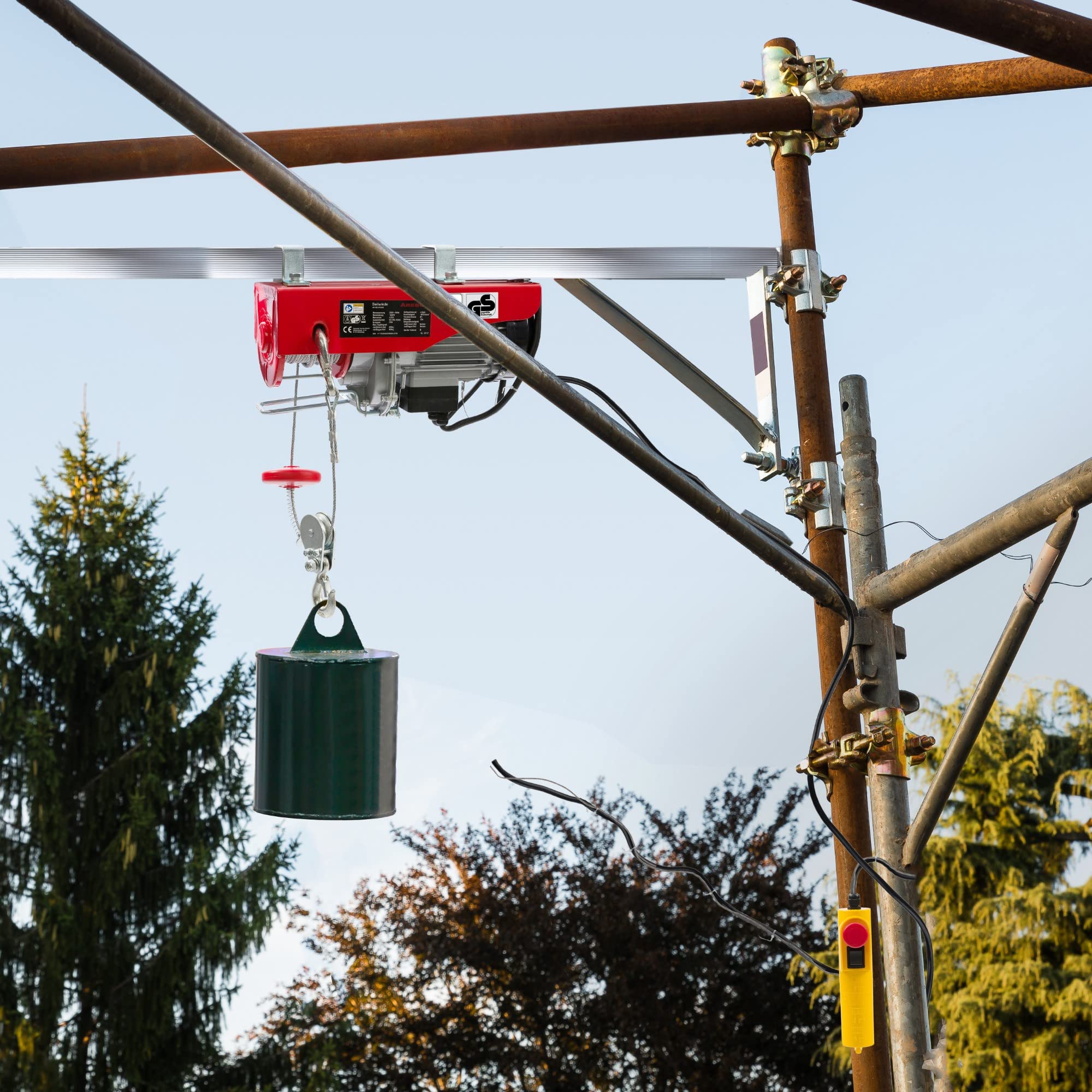Arebos Elektrische Seilwinde 1000W Seilhebezug Kabelfernbedienung Hubhöhe 12m Tragkraft 300-600kg TÜV Rheinland GS