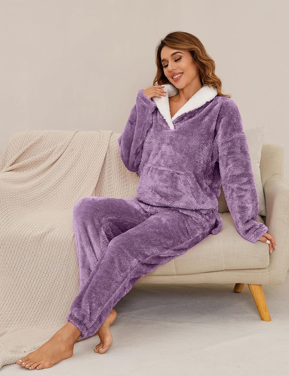 COZYPOIN Women's Fluffy Pajamas Set 2 Piece Soft Fleece Pjs Pullover Pants Loose Plush Sleepwear Warm Fuzzy Loungewear - Image 4