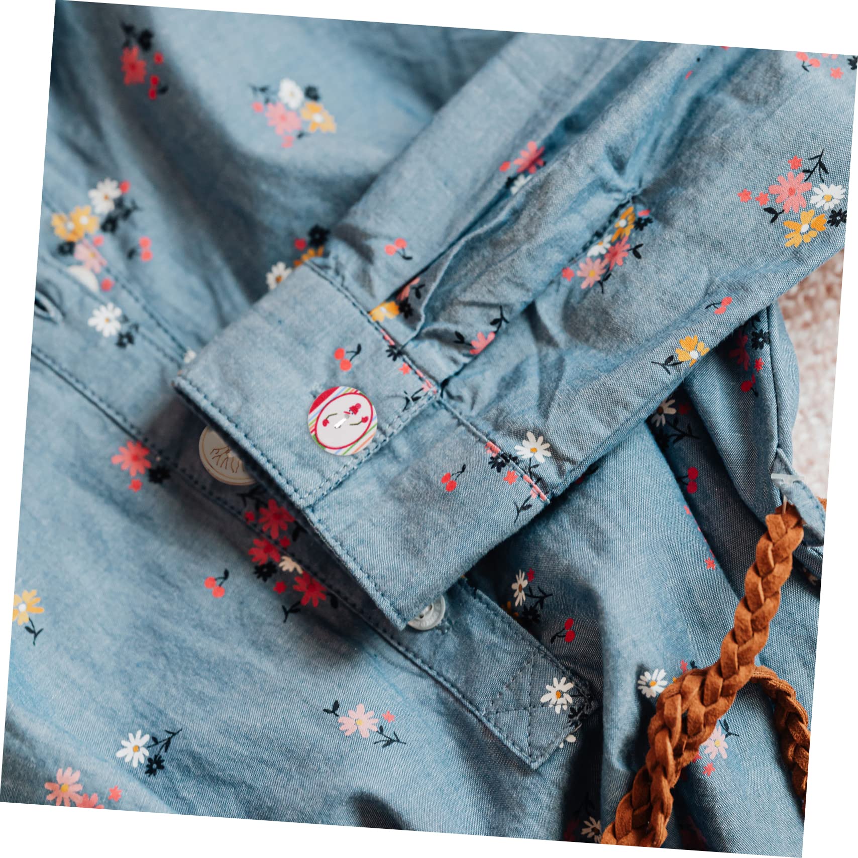 Yardenfun Wood Craft DIY Accessory 200pcs Rounded Wooden Slices Christmas Decor Buttons Set