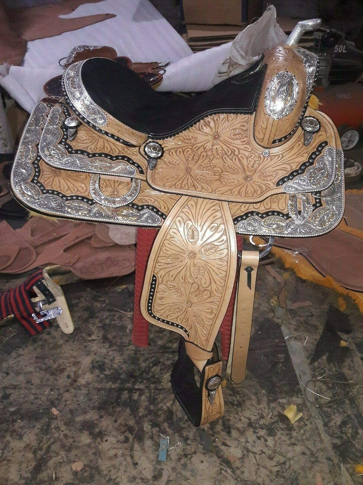Equestrian Universe New Western Sella Completamente Show Sella con Silver Corner Canchos