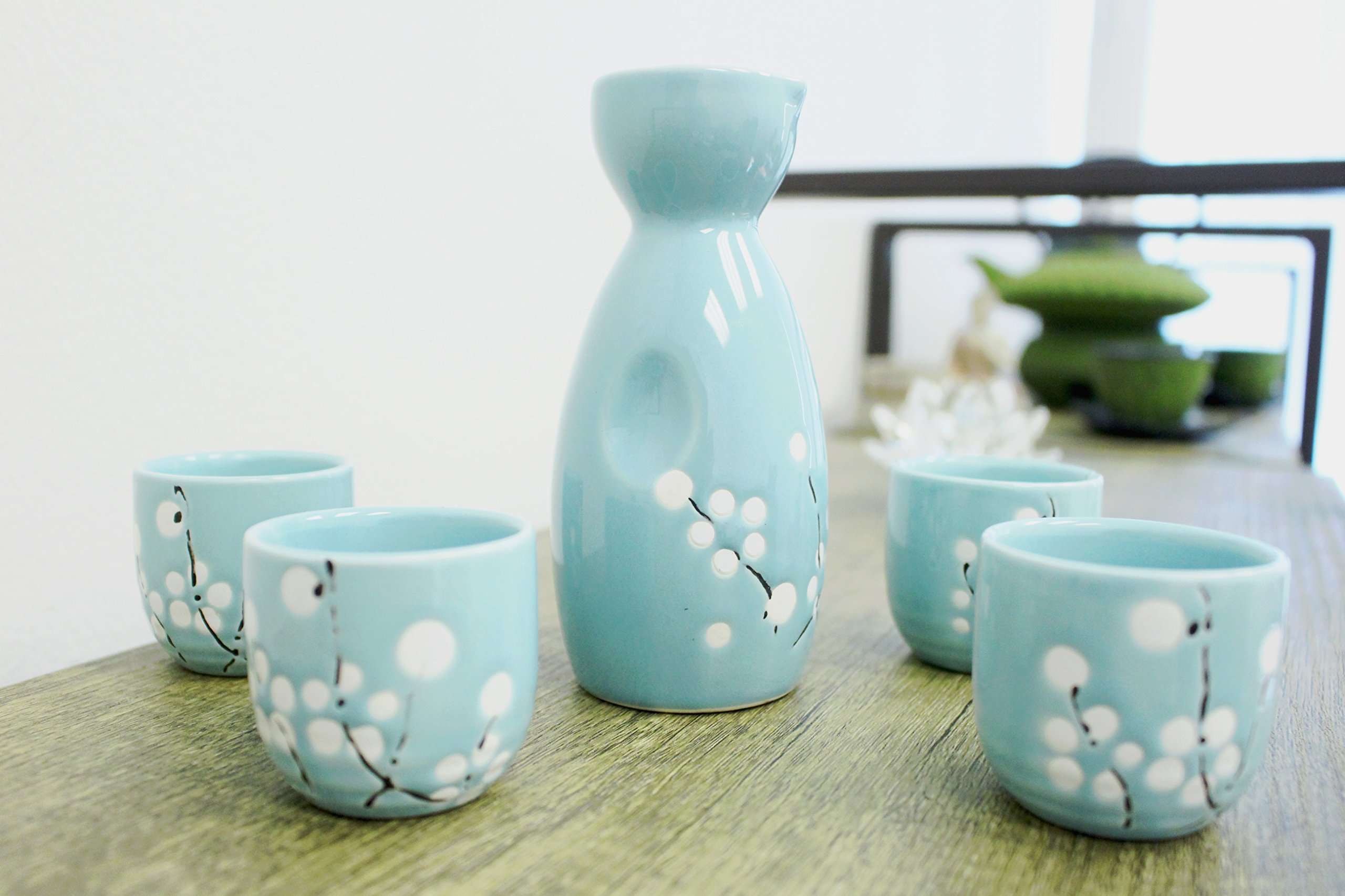 Amazon.com | Traditional Japanese Porcelain Sake Set ~ Japanese 4