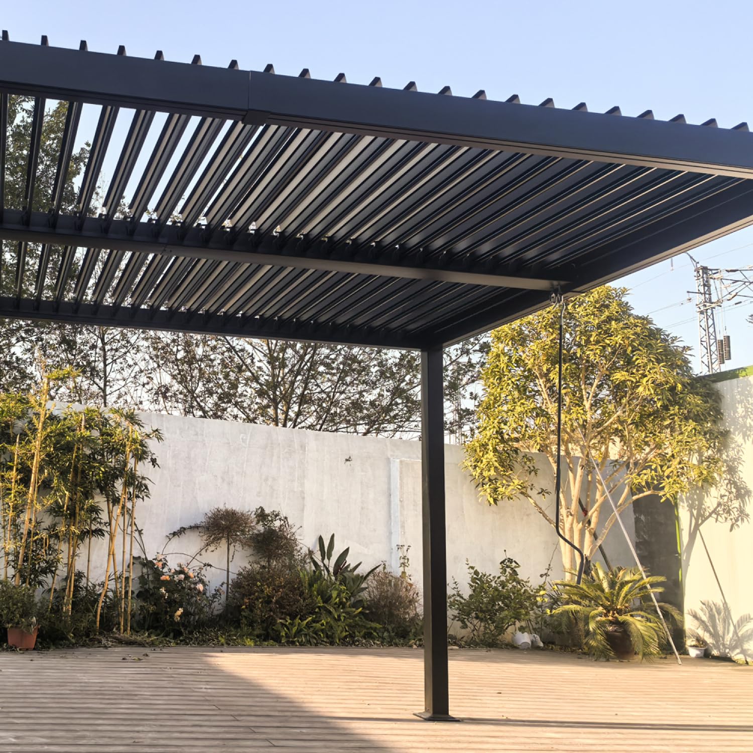 CONCEPT USINE Pergola Bioclimatique Naxos Aluminium Anthracite 4x3m