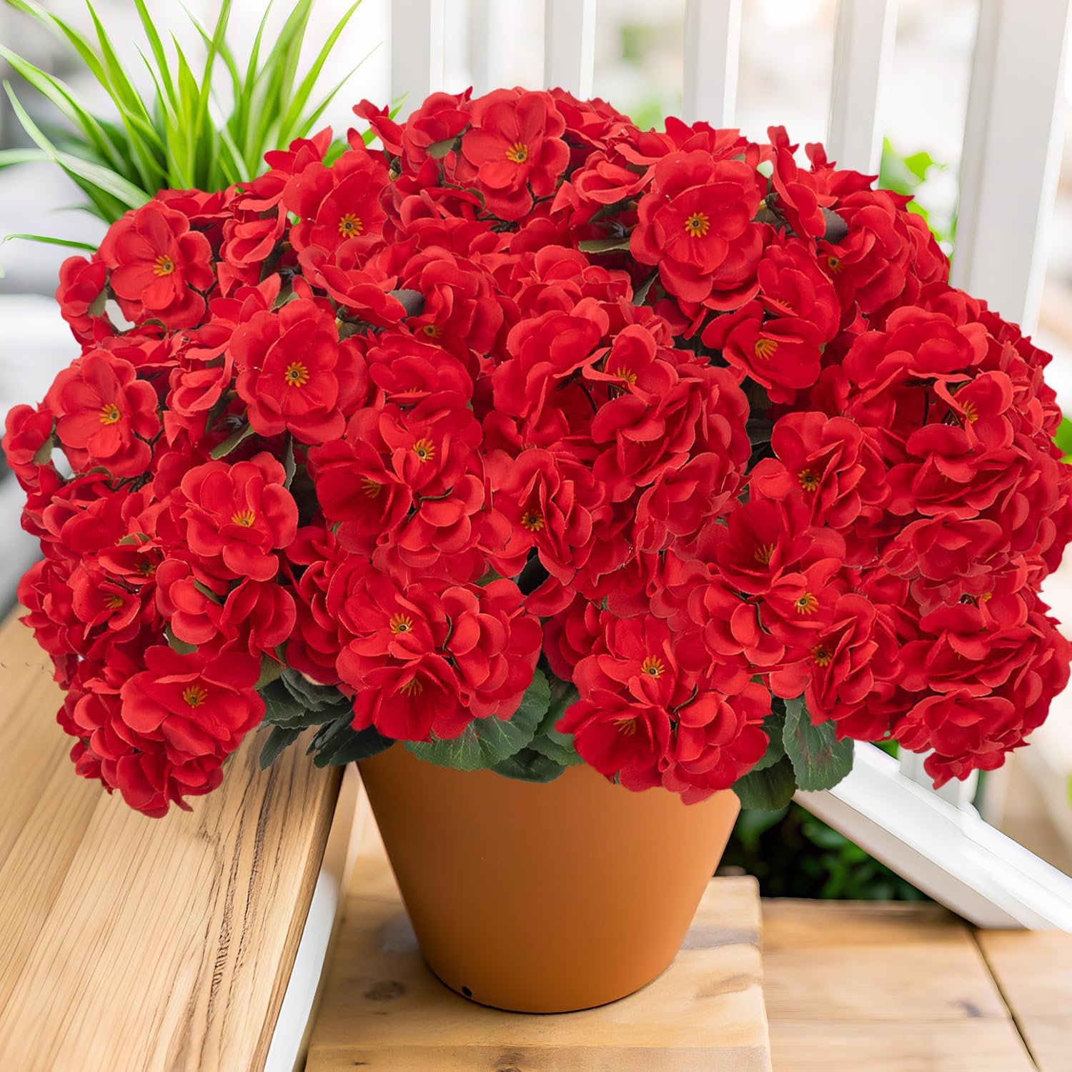 6PCS Artificial Geraniums Outdoor Flowers, Faux Red Geraniums Artificial Flowers Plants Outdoor UV Resistant Plants, Realistic Silk Flowers for Cemetery, Front Porch Decor, Table Centerpiece