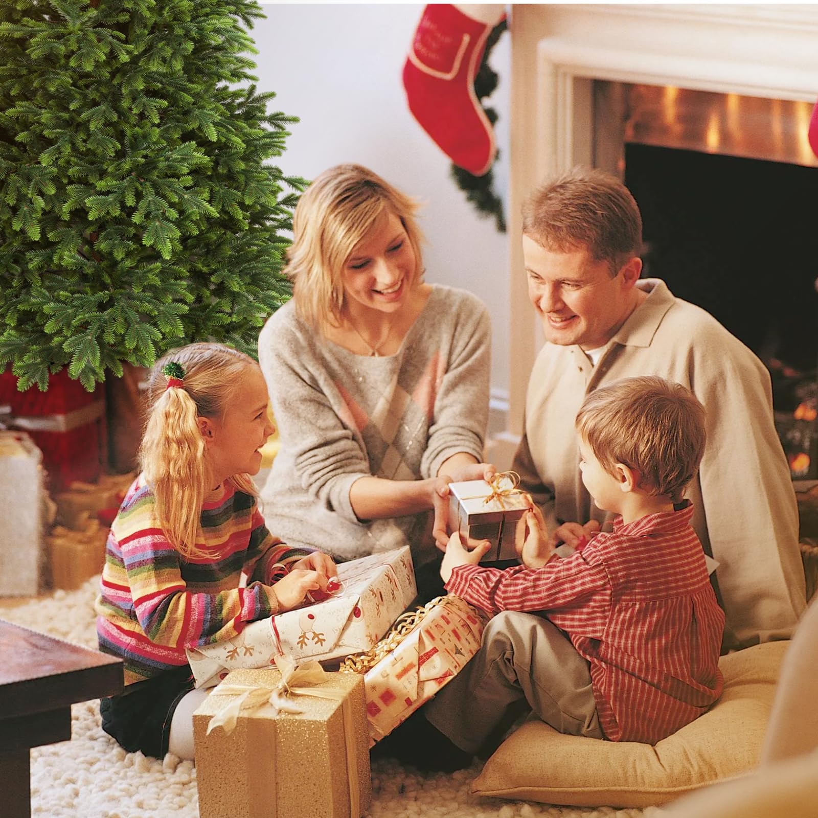 SHareconn Künstlicher Weihnachtsbaum 195cm - [100% Spritzguss],4066 Spitzen,Naturgetreu, dichte Zweige, Weihnachtsbaum künstlich mit Holzständer,schneller Aufbau, wiederverwendbar