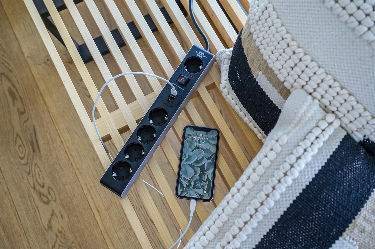 Brennenstuhl Power Strip 5-Way with USB C Power Delivery and 2 USB 2.4 A (USB C Power Strip for Fast Charge, 1x USB C Power Delivery, 2X USB 2.4 A)