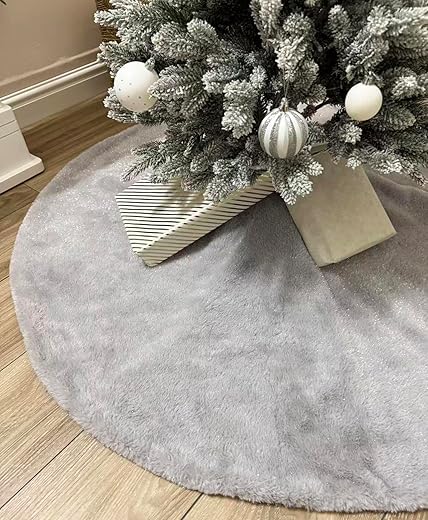 AOGU 36 Inch Faux Fur Christmas Tree Skirt