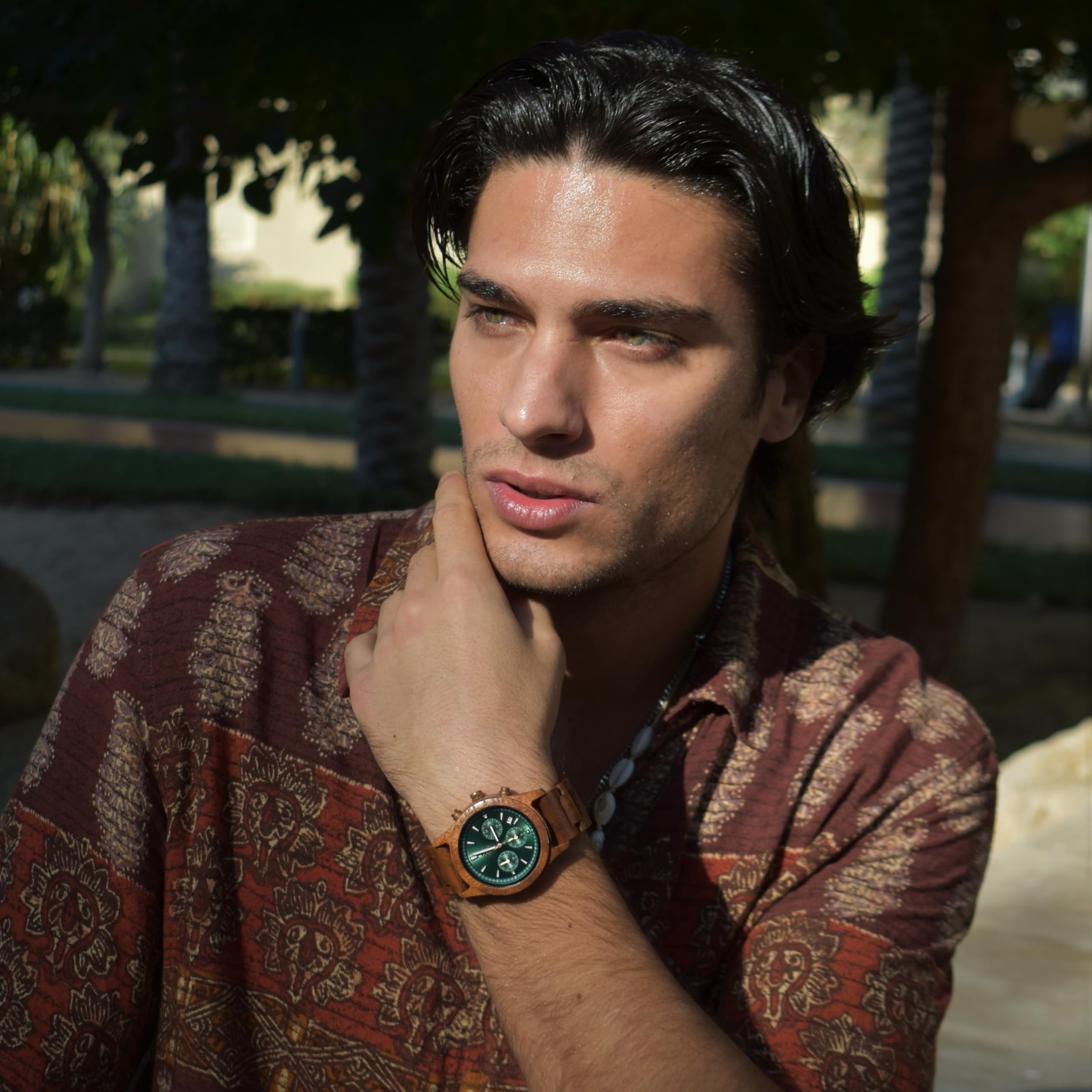 Orologi in Legno per Uomo, Orologio di Legno, Regali, Orologio Cronografo, Analogico, Calendario. Nuovo Bergen 42mm, Legno Naturale al 100% con Movimento al Quarzo Giapponese