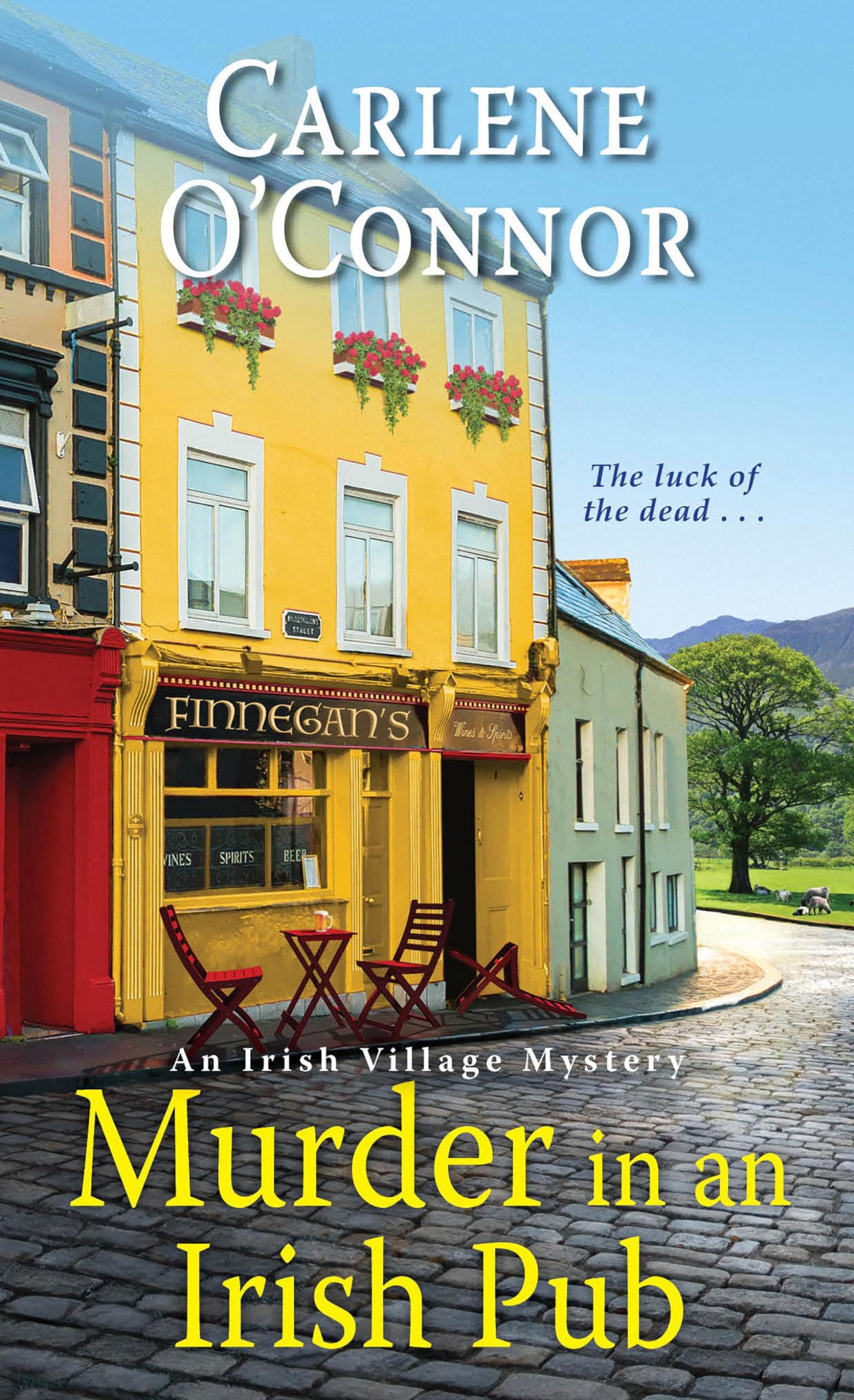 Murder in an Irish Pub (An Irish Village Mystery): 4 - Carlene O'Connor