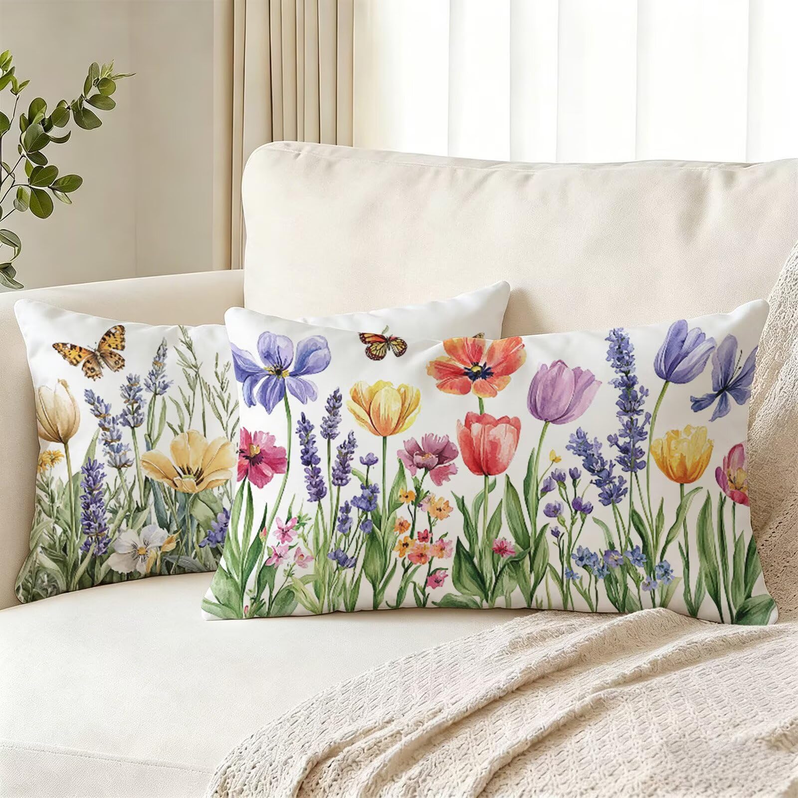Housse coussin exterieur impermeable papillon fleur pour embellir la terrasse et le salon de jardin