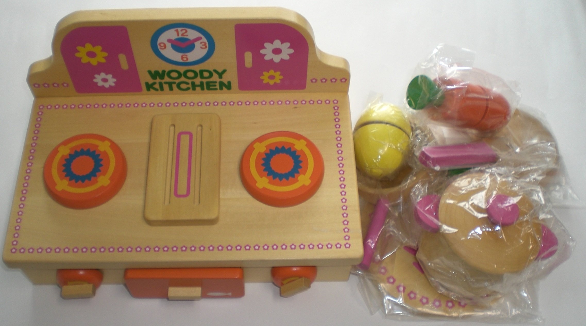 Amazon | 木のキッチンセット 木製おもちゃ Woody World WOODY KITCHEN