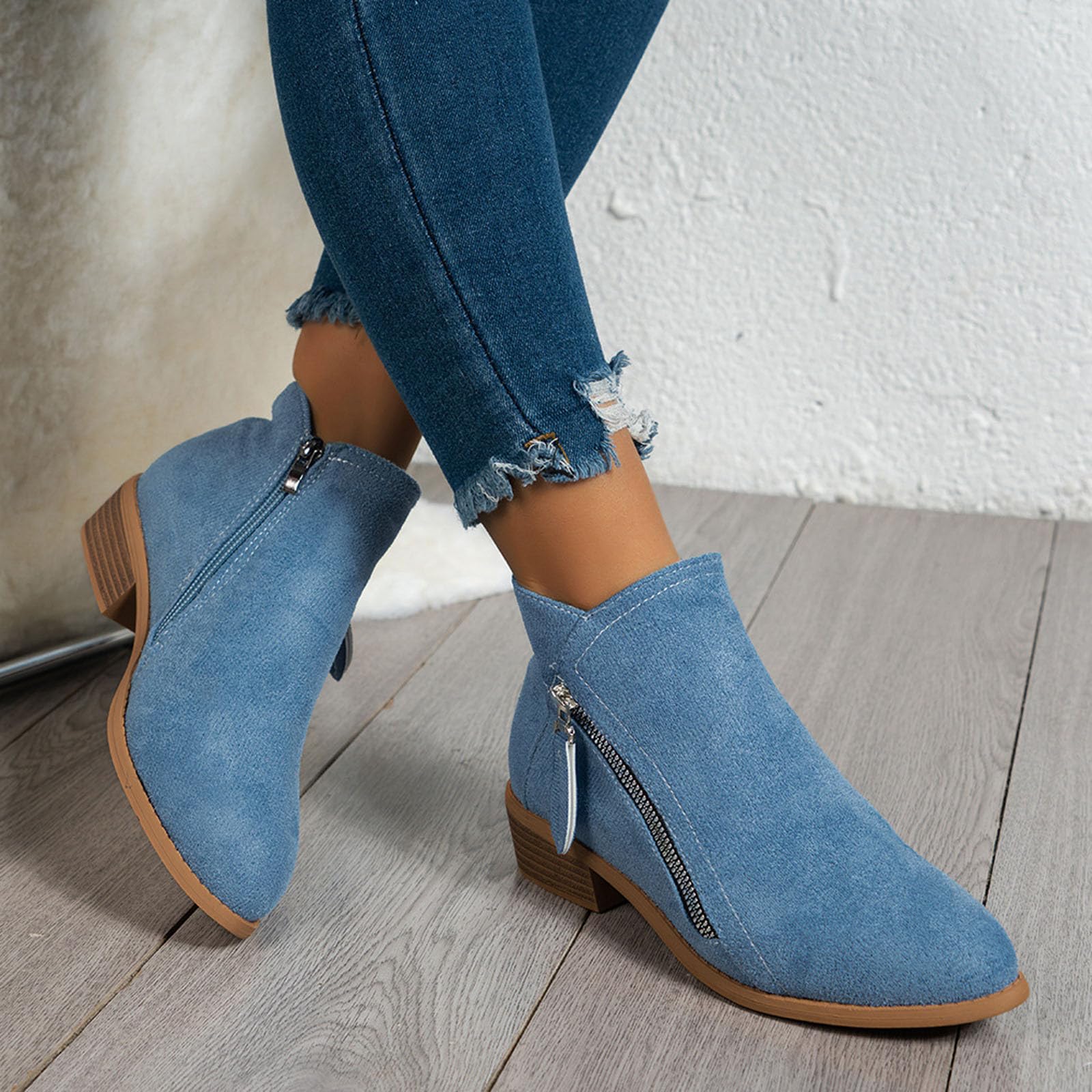 Bottines Chelsea en daim pour femme - Bout pointu - Talon bas et épais - Fermeture éclair latérale - Décontractées - Élégantes et confortables - Bottes western pour la marche en plein air