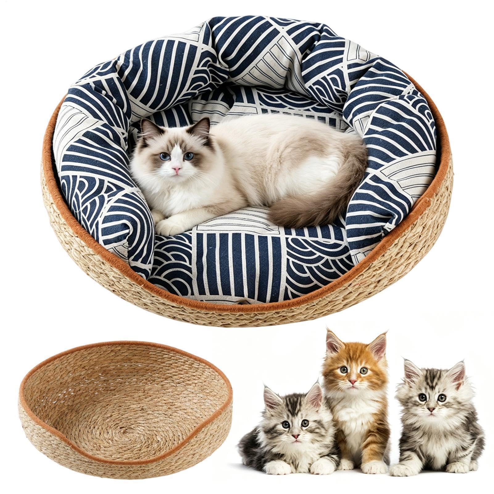 Niche de bureau pour chat esthétique posée près de la fenêtre