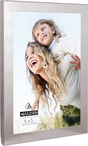 Miniatura 2 de Malden International Designs - Marco de fotos de metal esencial plateado mate, 5 x 7 pulgadas, color plateado