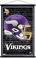 Vista 8 de Trends International NFL Minnesota Vikings - Póster de pared con casco neón 23, 22.4 pulgadas de largo x 14.7 pulgadas, versión enmarcada en madera