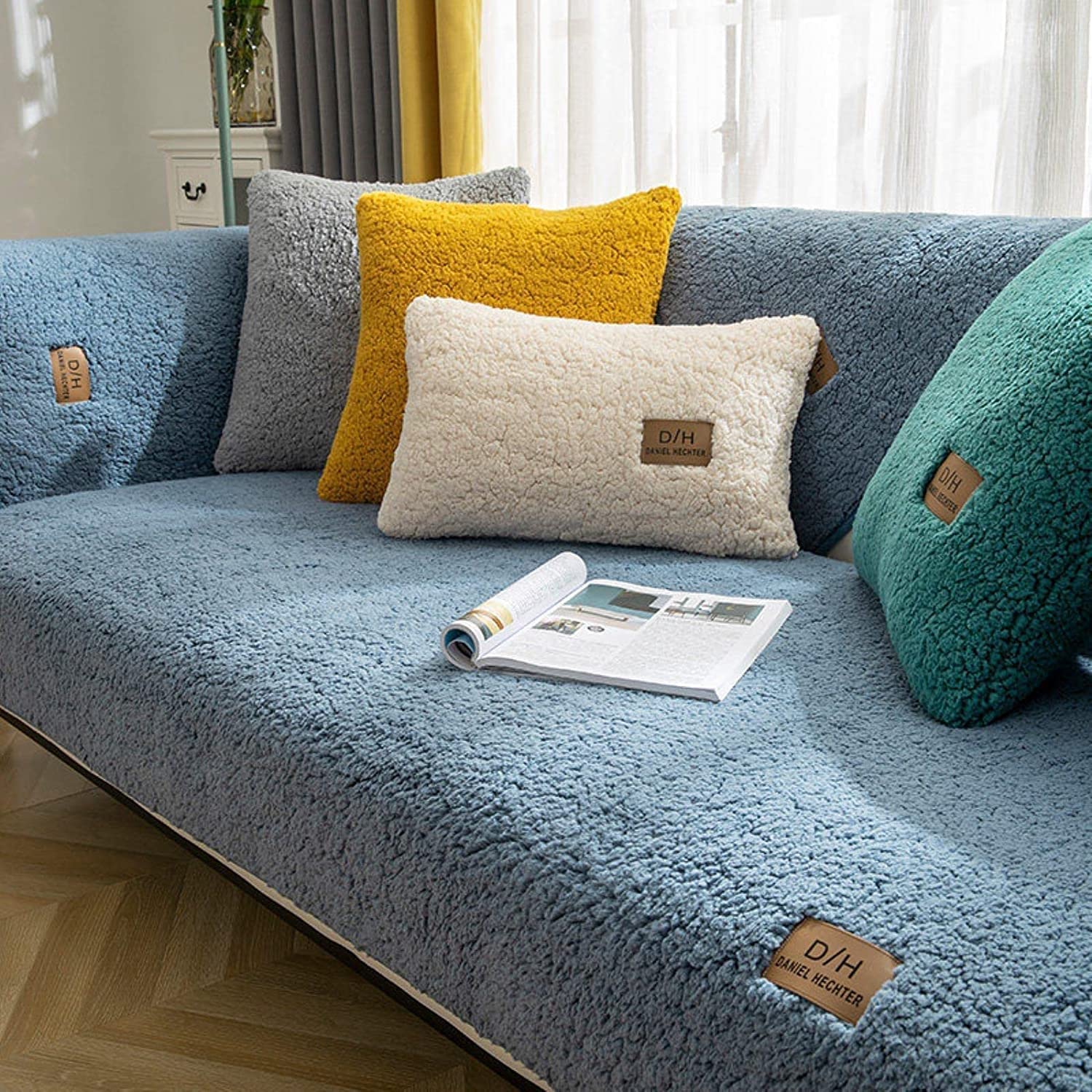 FASCINATDECO Sofa Cover Corner Sofa Slipcovers L Shape Couch Cover 1/2/3/4 Seater Velvet Sofa Protector Anti-slip Chaise Lounge Cover Washable for Sectional Couch (Blue,110x110cm)