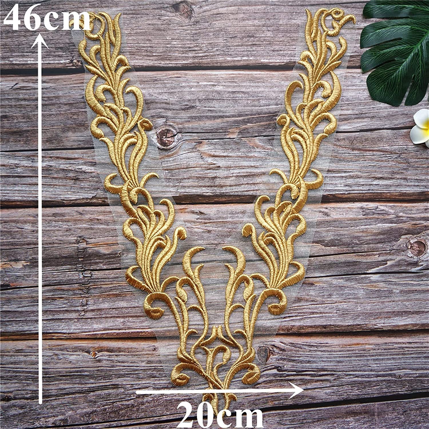 Appliqué Decorativi per Abiti da Cerimonia, Abito Ricamato in Tessuto di Pizzo con Applicazioni Colletto