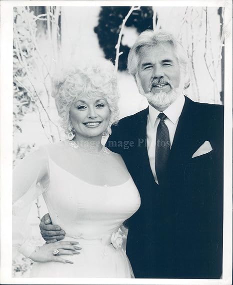 Amazon Co Jp ヴィンテージ写真プレス 写真ミュージシャン ケニー ロジャース ドリー パートン シンガー ソングライター ビューティ 7x9 Diy 工具 ガーデン Amazon Co Jp ヴィンテージ写真プレス 写真ミュージシャン ケニー ロジャース ドリー パートン シンガー ソングライター ビューティ 7x9 Diy 工具 ガーデン