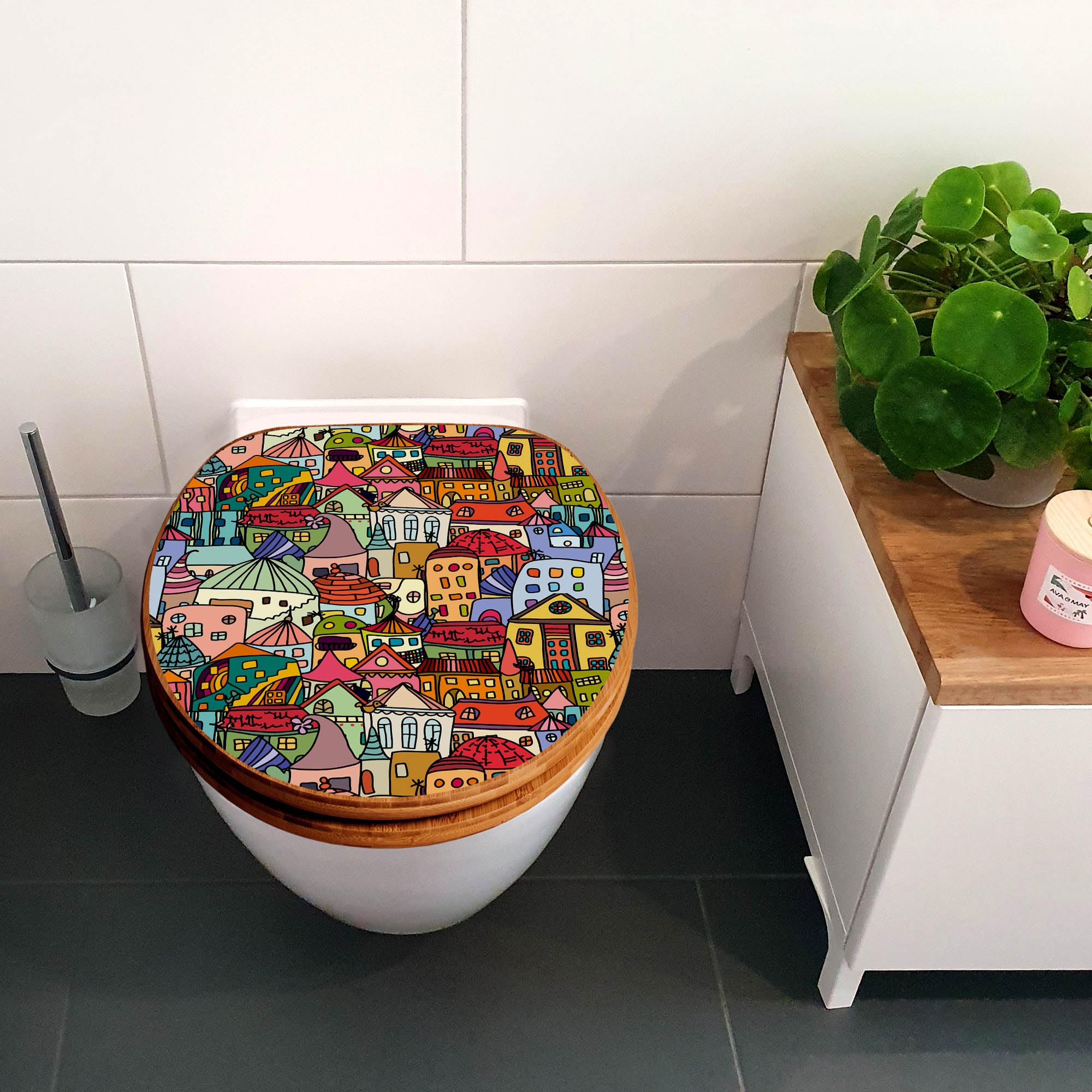 banjado Design WC Sitz Bambus Absenkautomatik 45,8x37,5cm - Toilettendeckel mit Absenkautomatik Holz - hochwertiger Bambus Klodeckel - WC-Sitz für gängigen Toiletten - Motiv Funky Town