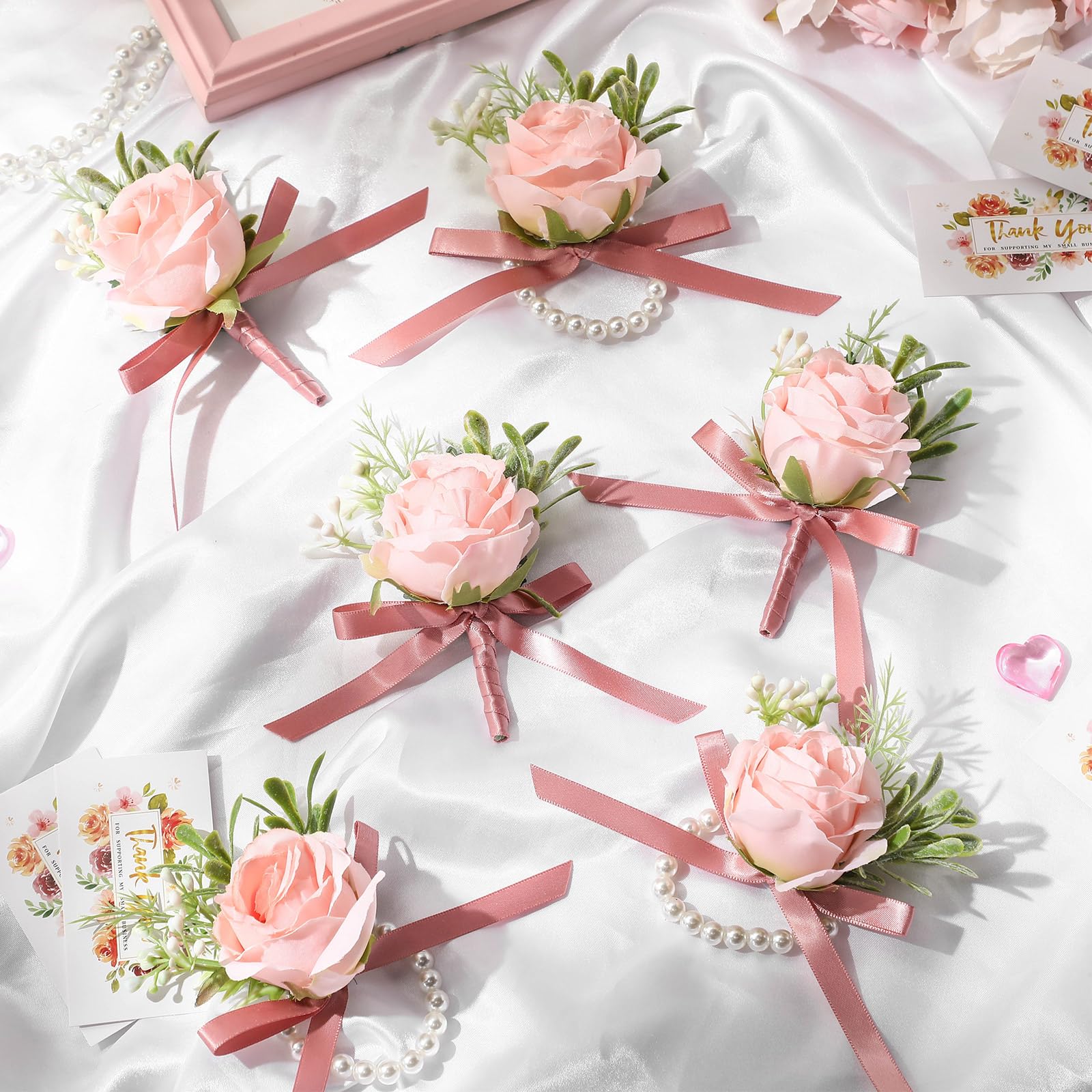 XunYee Set di 24 corsetti da polso e fiore all'occhiello con rose, da uomo, con cinturino da polso artificiale, per balli di fine anno, decorazioni per matrimoni, sposa, sposo, abiti da ballo (rosa)