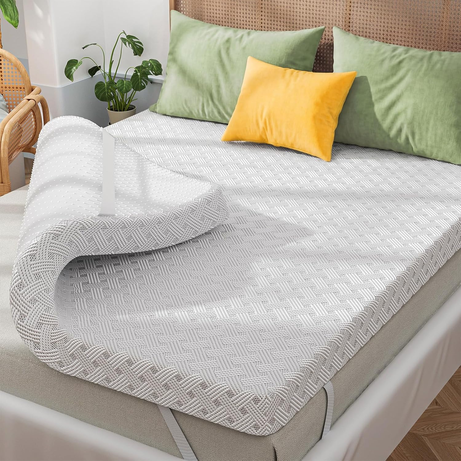 Queen Mattress Topper,Gel Memory Foam Mattress Topper 3 inch Queen Size Bed Topper,High Density Mattress Pad,Bamboo Rayon Soft Cover Removable,Non-Slip & Zipper,Elastic Straps Fits 6"-21"