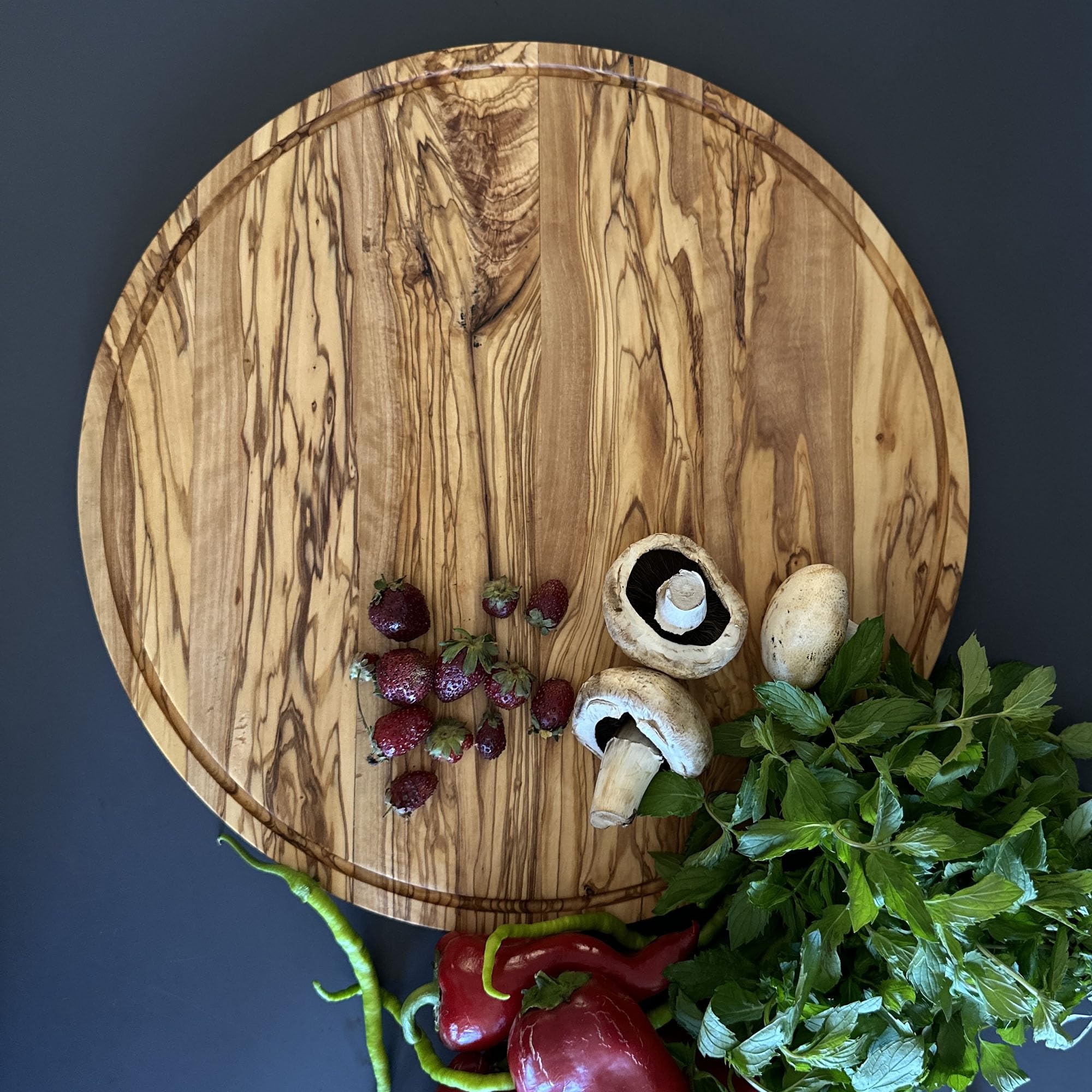 Rundes Pizzabrett aus Olivenholz, rundes Schneidebrett aus Holz (40 cm)