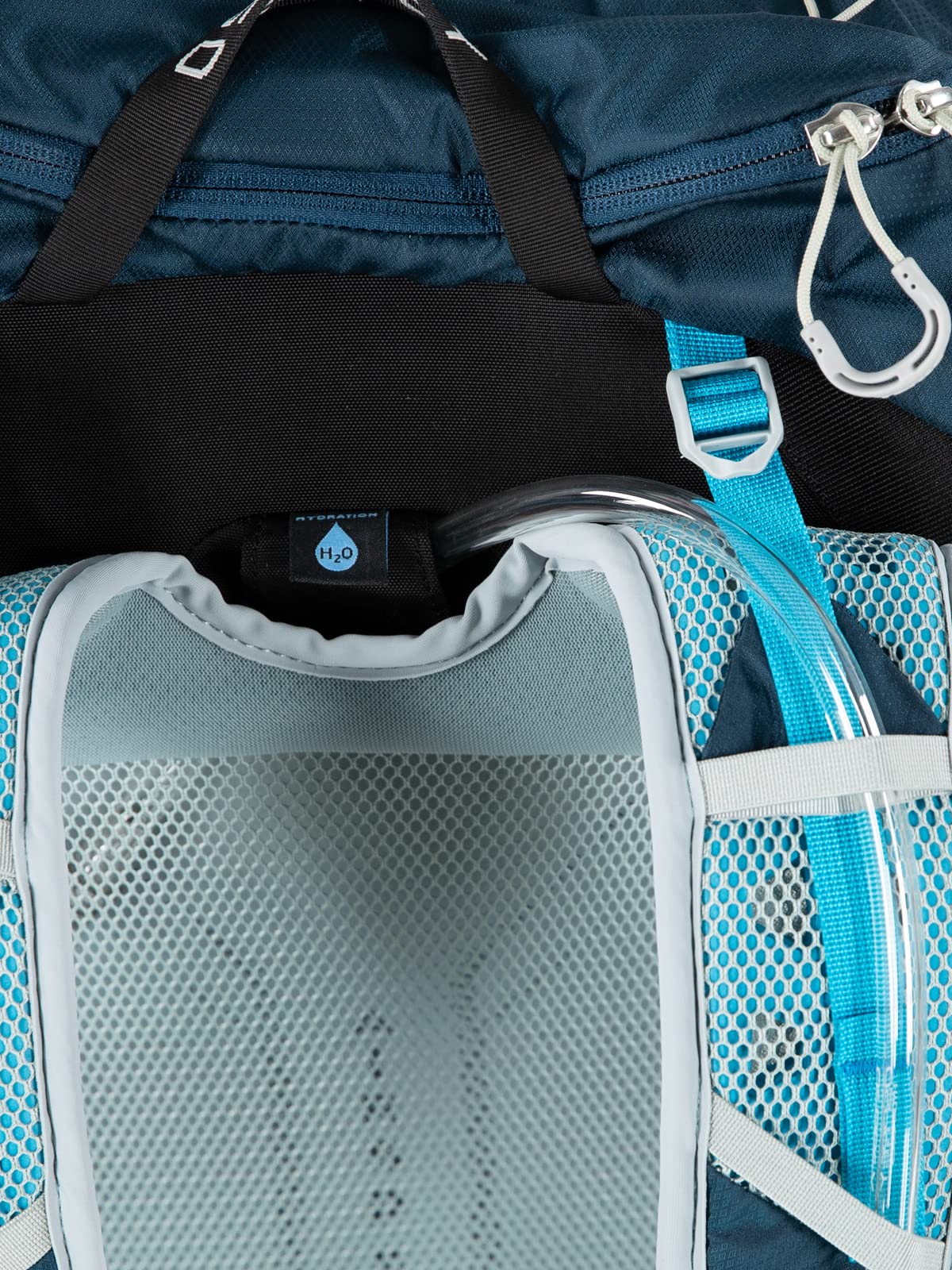 Osprey Hikelite plecak turystyczny unisex – lekki, nienaganna wentylacja z zawieszeniem AirSpeed, minimalistyczny i zrównoważony design, w zestawie pokrowiec przeciwdeszczowy