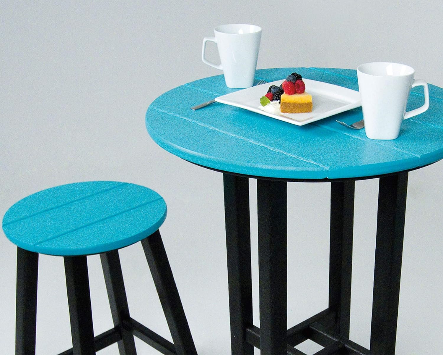 POLYWOOD Contempo 24-Inch Round Bar Height Table, Black Frame, White