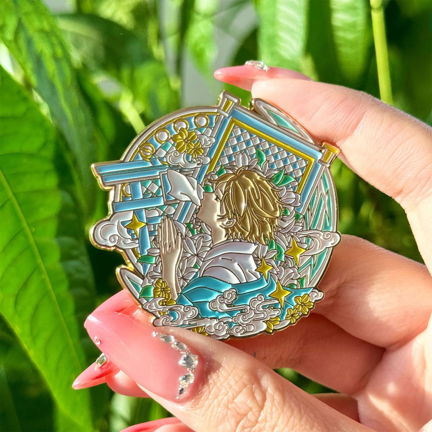 Amazon.co.jp: 夏目友人帳 ブローチ グッズ 夏目貴志 ピンバッジ