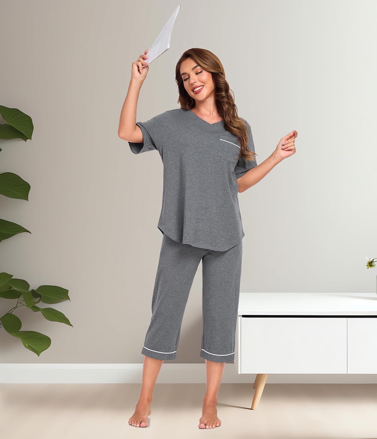 ANLIQI Women's 100% Cotton Pajama Sets Pjs Sleepwear for Women 2 piece Short Sleeve with Capri Pants Soft & Comfy Lounge Set - Image 3