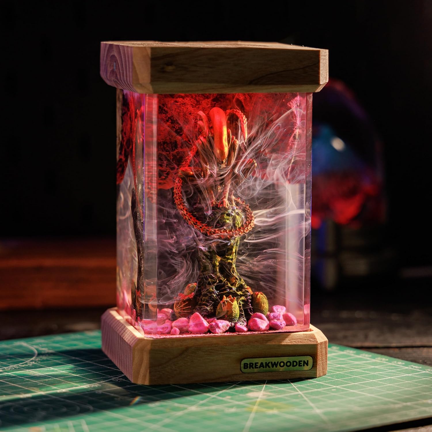 BREAKWOODEN Handcrafted Alien Creature Resin Wood Lamp, LED USB-Powered Horror Night Light, Purple and Red Illuminated Sci-Fi Desk Decor (L (2.8"x2.8"x5.1"))