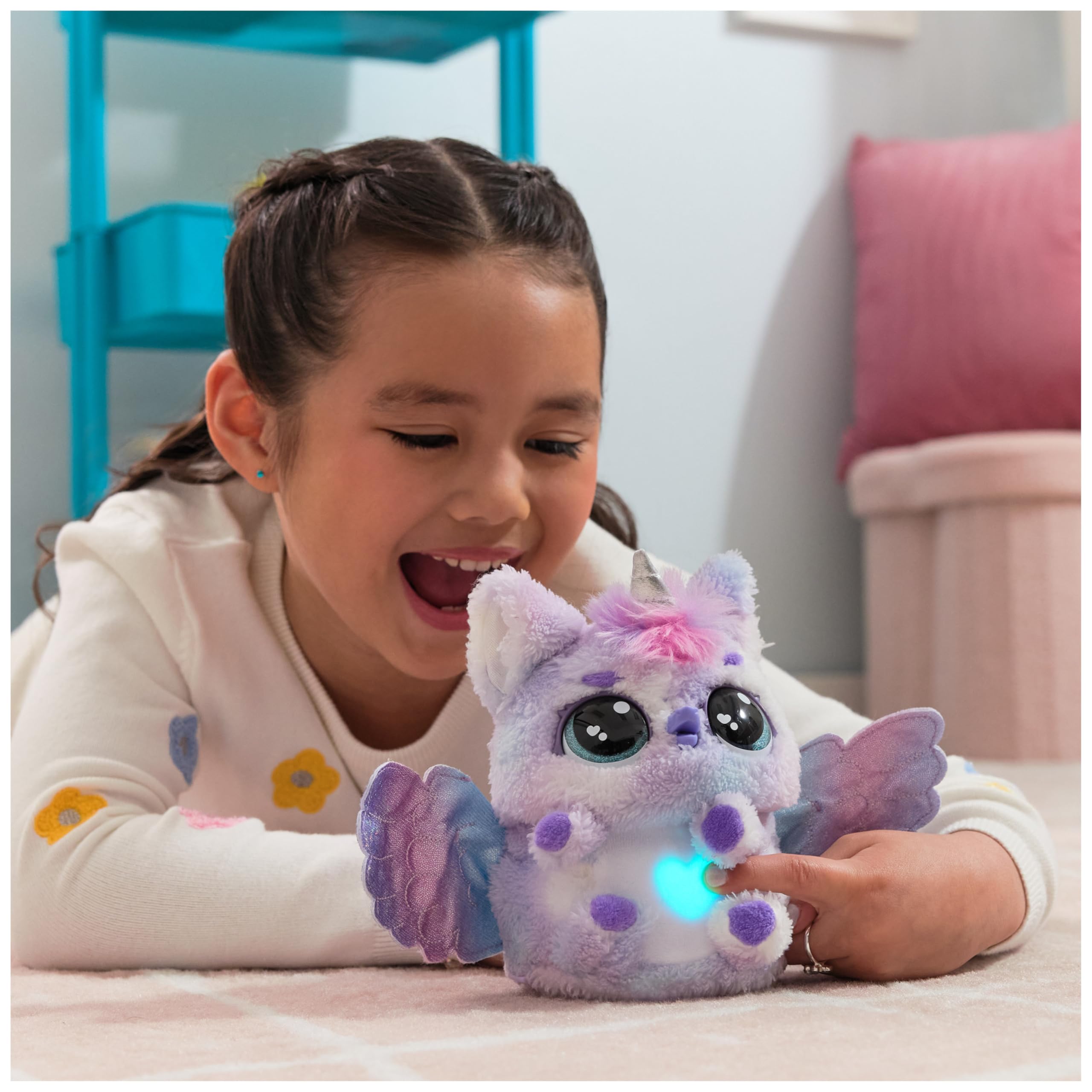 HATCHIMALS Alive, Uovo Mystery Hatch Pufficorn, Peluche Interattivo a Sorpresa con Effetti Speciali, Nebbia, Luci, 100 Reazioni e Suoni, Giocattoli per Bambini e Bambine, 5+ Anni - Modelli Variabili