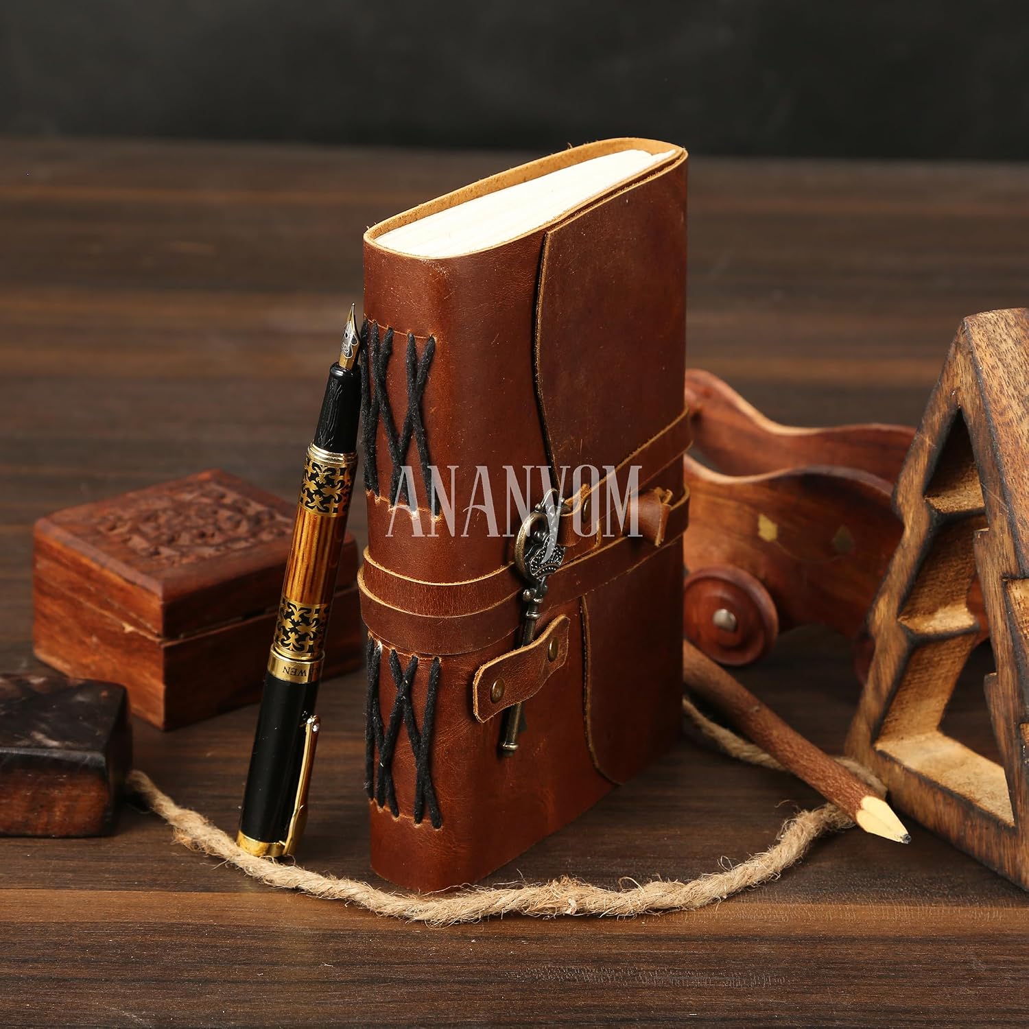 Vintage Leather Journal – 200 Handmade Notebook | Daily Notepad Leather bound Journal for Women, Men | Sketchbook Drawing Journal 200 Pages,Size 7 (L) x 5 (W) inches