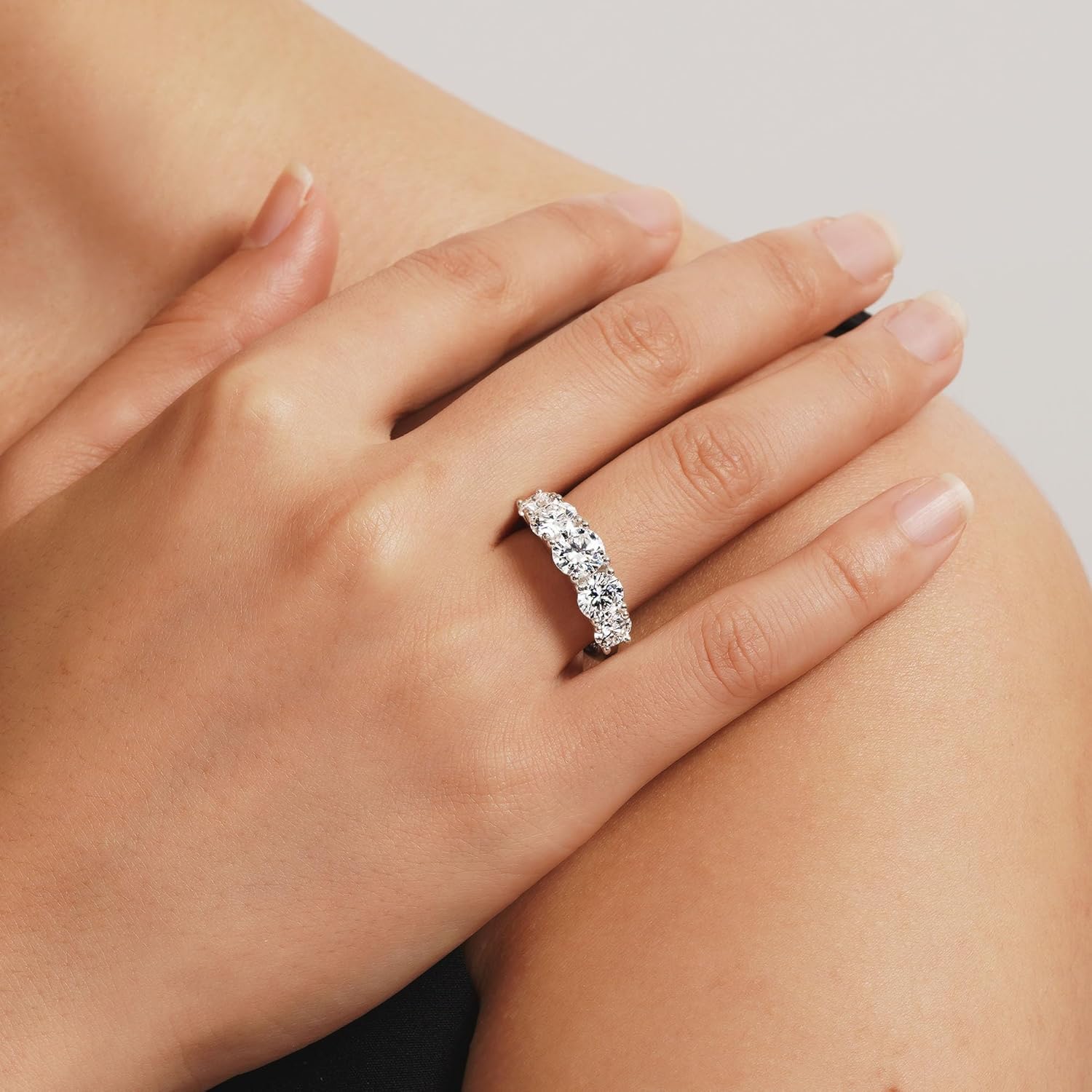 MSBLUE 3.2 Carat Round Cut Moissanite Engagement Ring, 925 Sterling Silver Anniversary Band - Image 4