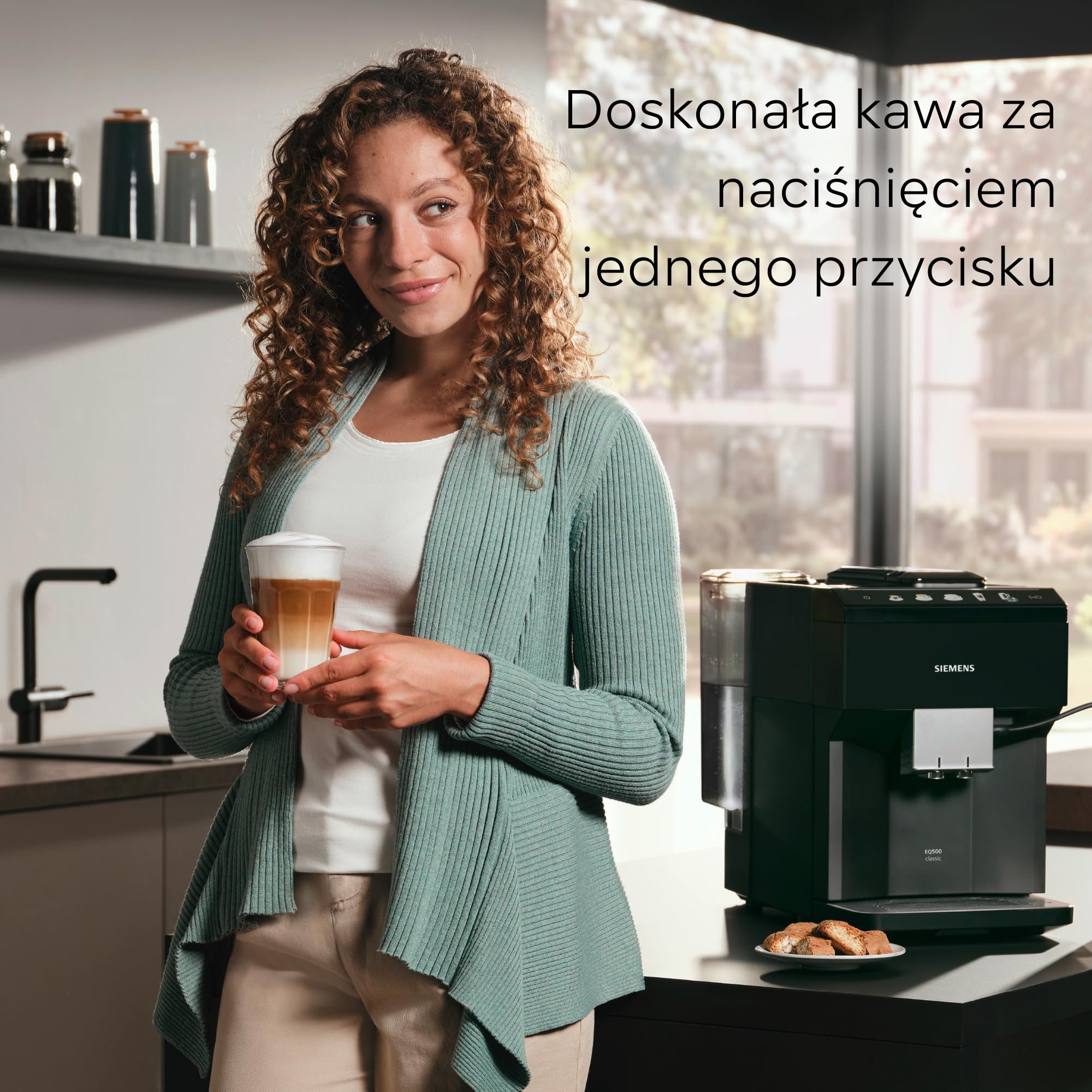 Siemens EQ500, automatyczny ekspres do kawy, aromaDouble Shot, automatyczny system czyszczenia parą, ceramDrive, wyświetlacz coffeeSelect, funkcja dwóch filiżanek, TP511E19, czarny