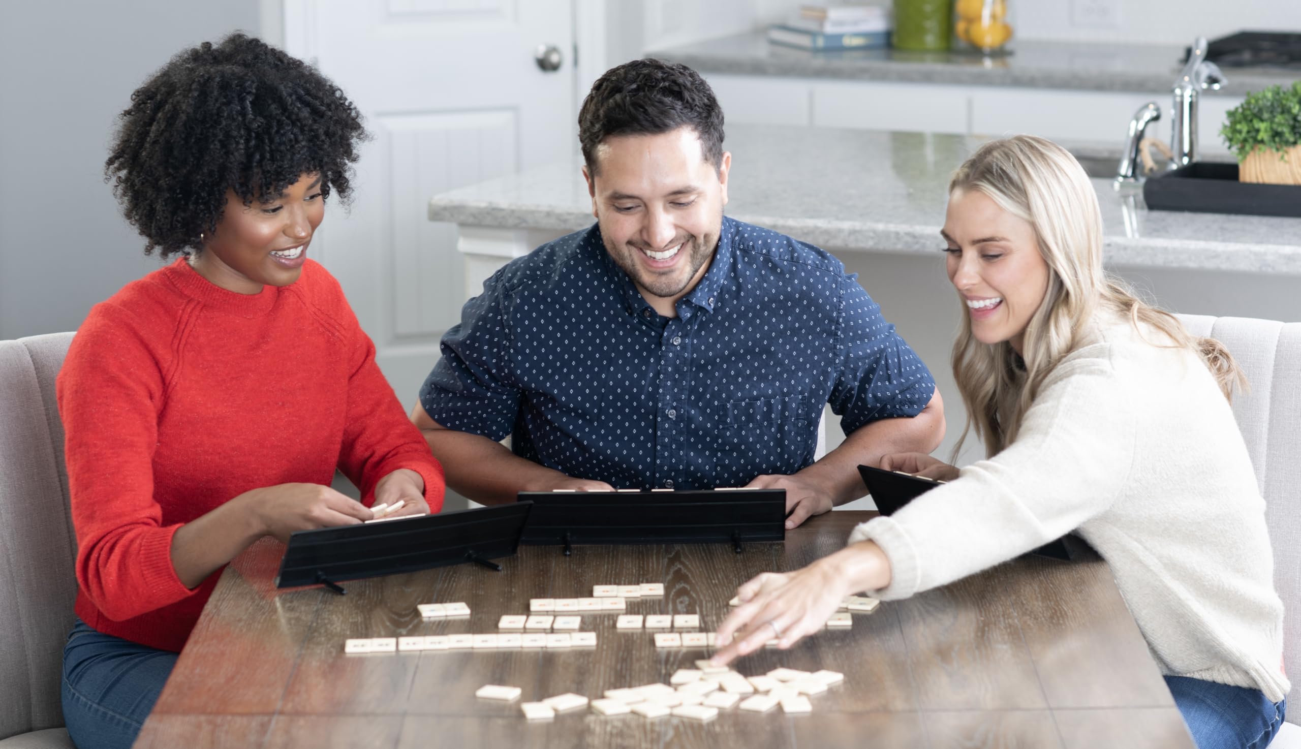 Goliath RUMMIKUB Original Classic, gra planszowa dla dorosłych i dzieci od 6 lat, strategia numeryczna, zabawka edukacyjna dla 2-4 graczy, wspiera logiczne myślenie, wersja wielojęzyczna