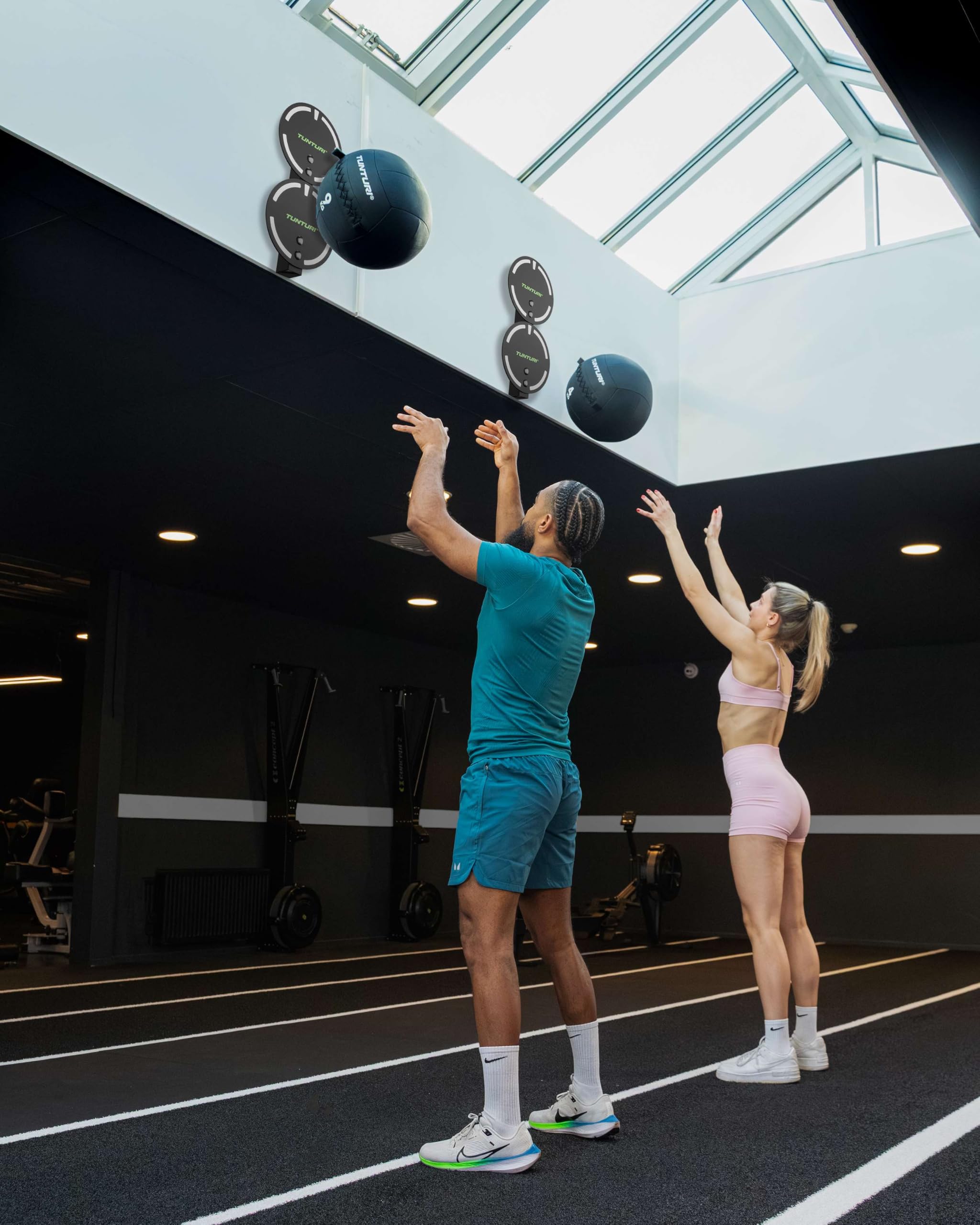 Tunturi Platinum Wall Ball – 9 kg – Nero – App Fitness inclusa