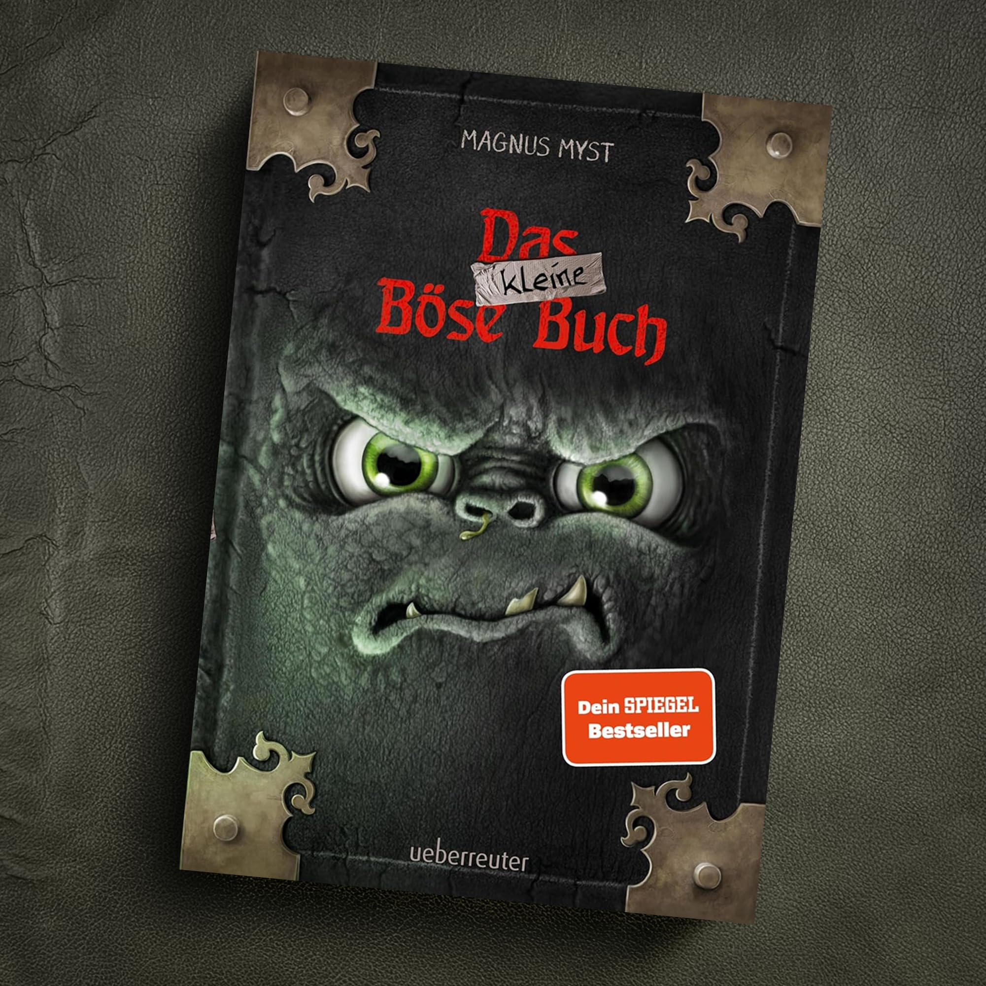 Das kleine Böse Buch – Band 1 bis 4 im Set - Inkl. lustigem Radierer-Bleistift - Bestseller Kinderbuchreihe - Gruselig & witzig - Für Kinder ab 8 Jahren - Der interaktive Lesespaß