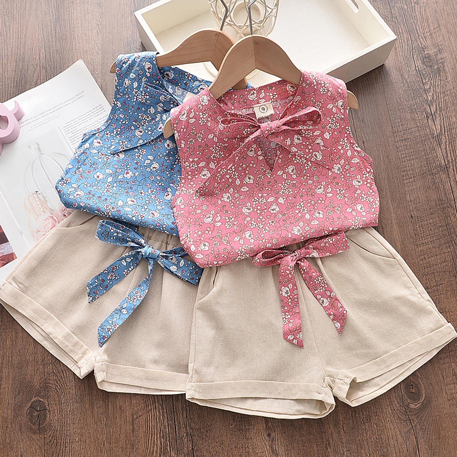 Débardeurs pour Fille avec Short Robe d'été pour Fille Ensemble Deux pièces sans Manches Haut Floral et Short élégant Tenue Confortable vêtements Mode Enfant