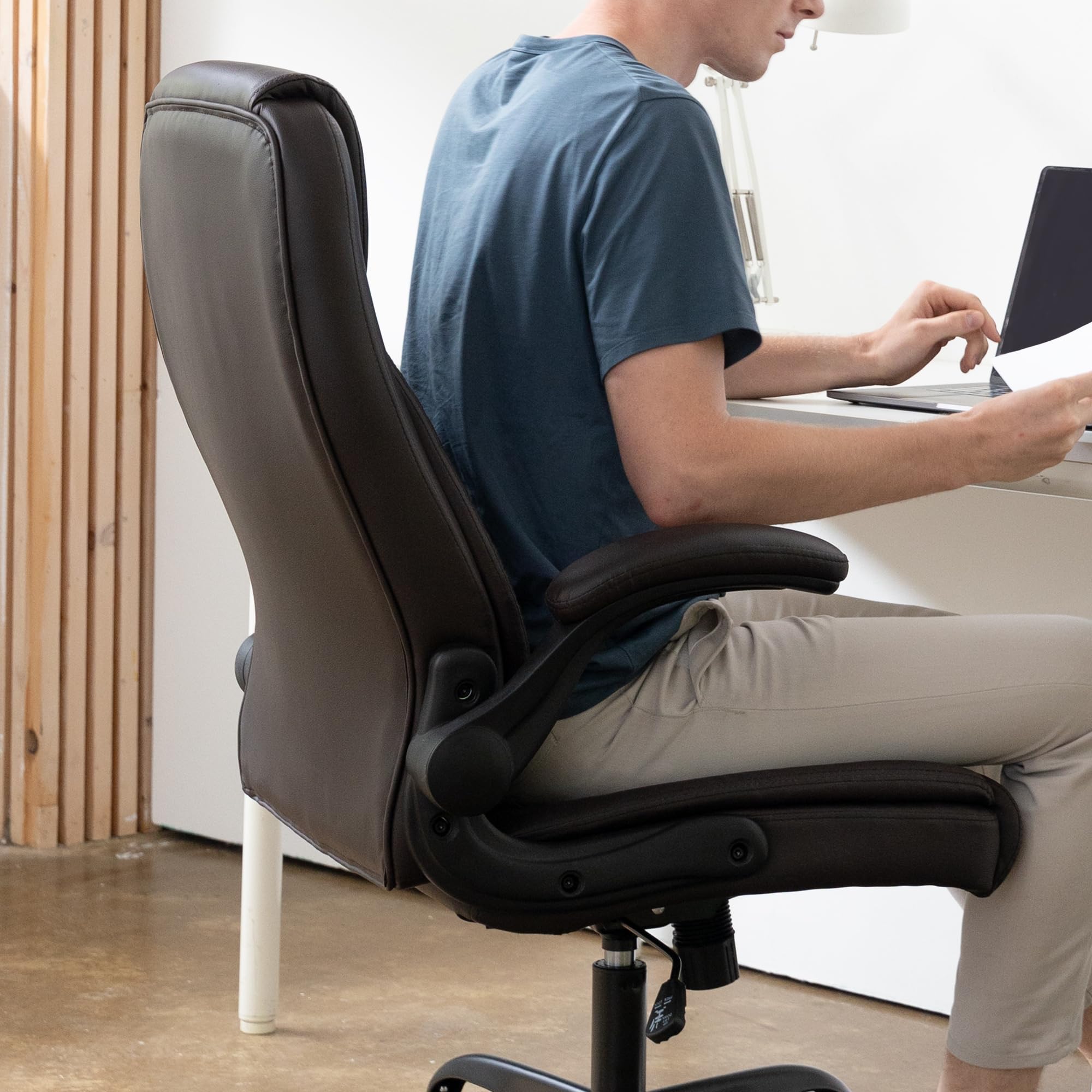 Amazon.co.jp: 【高級ソファーのような座り心地】 NEOCHAIR オフィス  