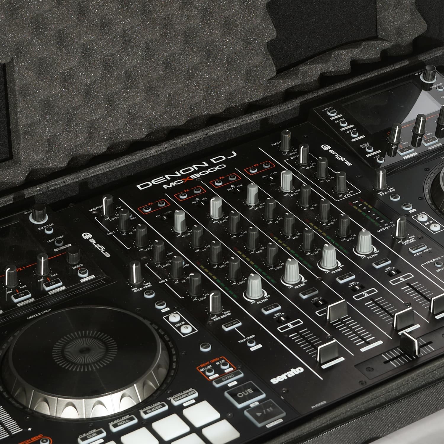 Custodia rigida UDG Creator Controller