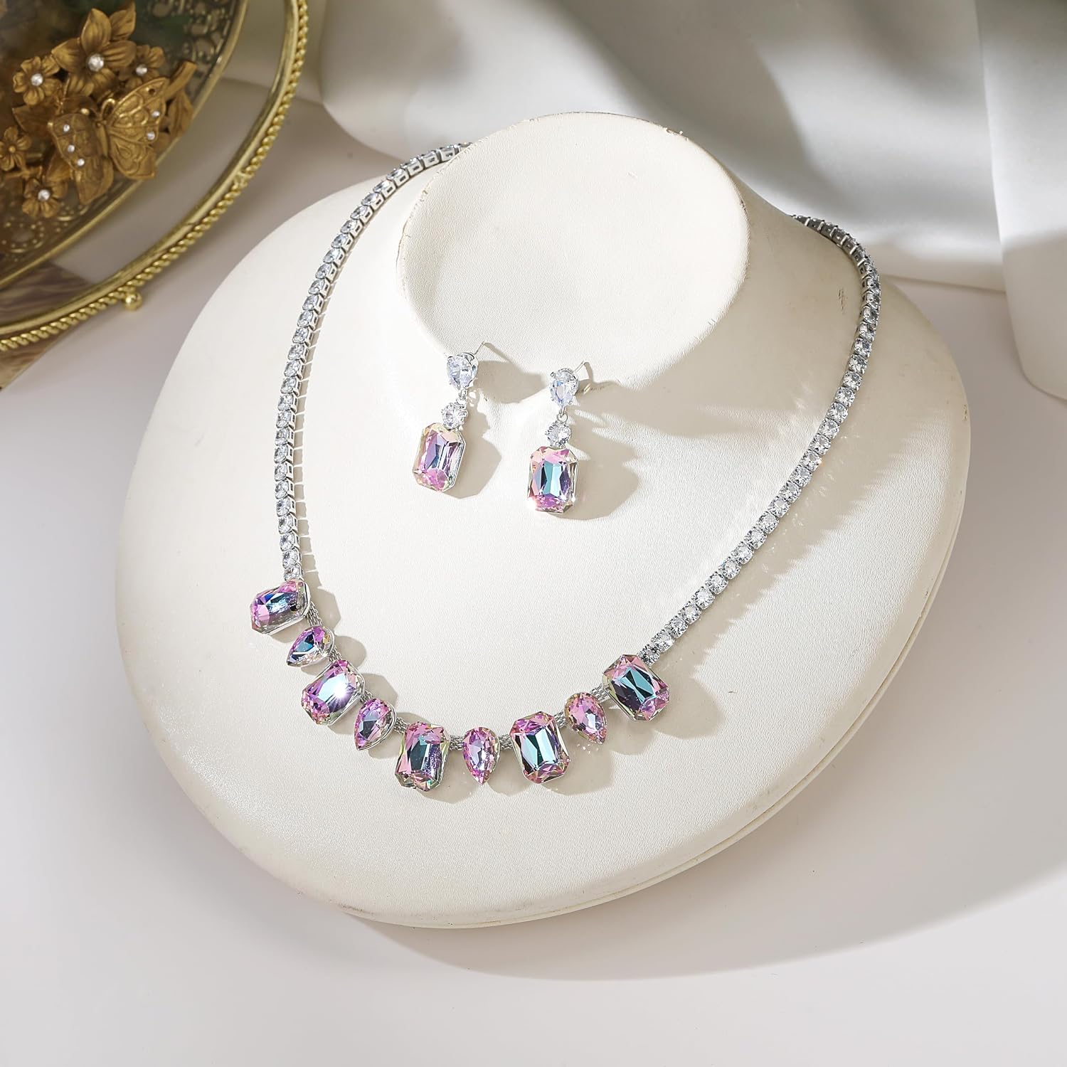 AMYJANE Wedding Jewelry Set for Women Crystal CZ Square Necklace Matching Dangle Earrings Chain Set Mother's Day Anniversary Engagement Jewelry Set for Bride Bridesmaids Wife