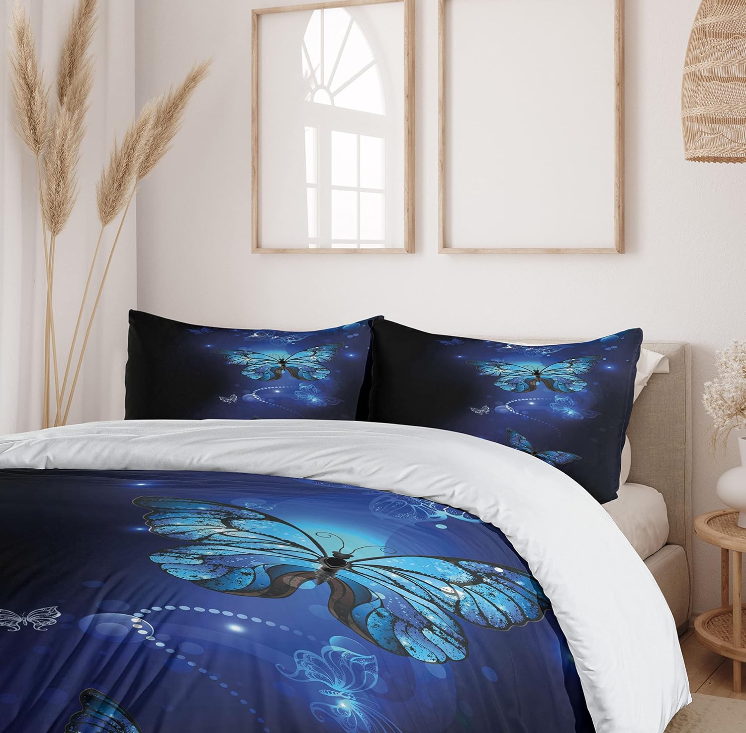 Ambesonne Dark Blue Duvet Cover Set, Fantasy Butterflies Monarch Inspiration Animal, Decorative 2 Piece Bedding Set with 1 Pillow Sham, Twin Size, Cobalt Blue Twin Cobalt Blue
